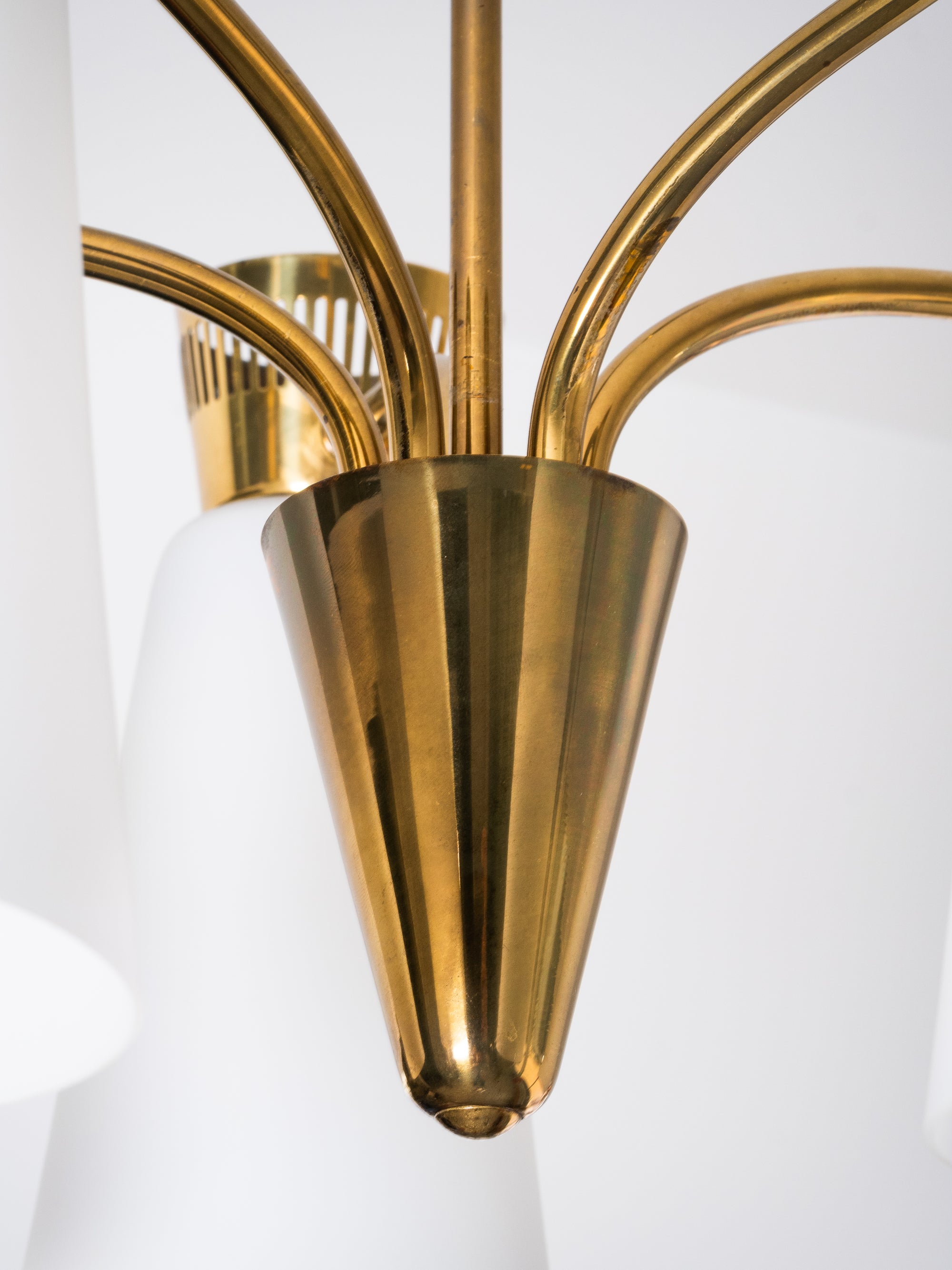 Mid-Century Model ER 103/5 Brass &amp; Opaline Glass Ceiling Lamp by Itsu, Finland