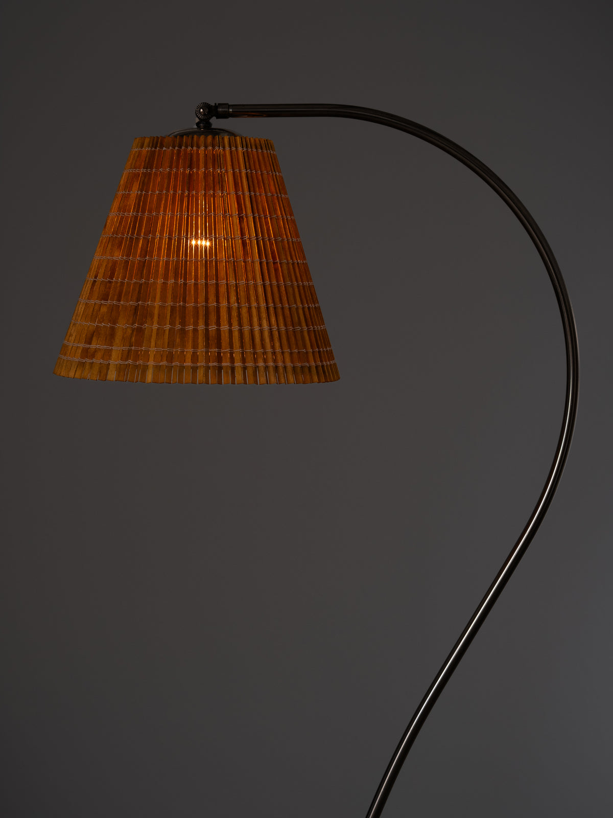 Curved Birch &amp; Metal Floor Lamp Model G-50 by Lindström, Finland, 1950s