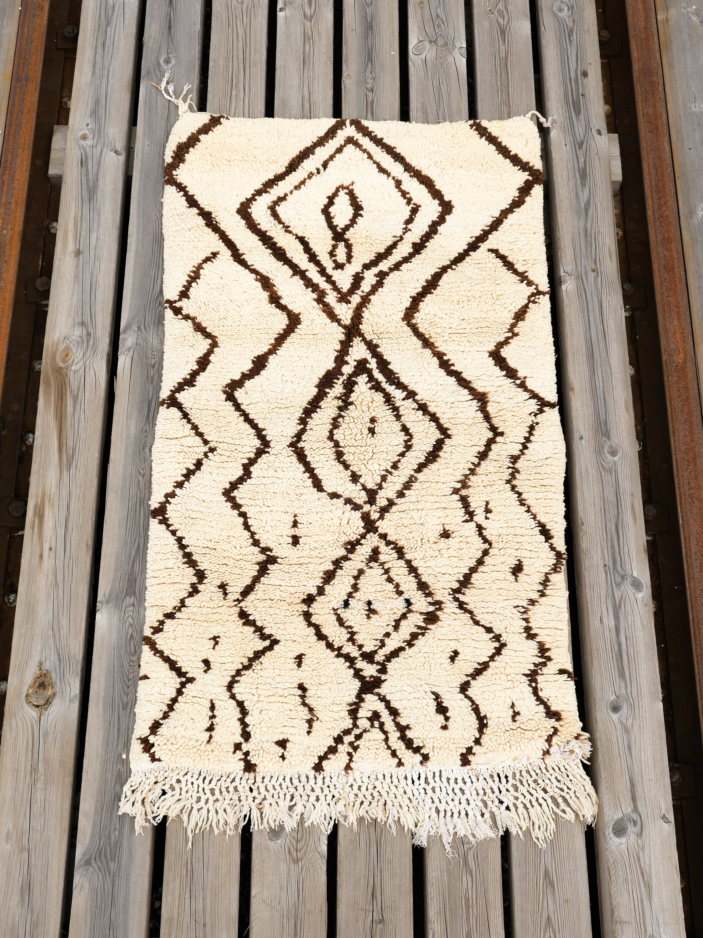 Vintage Moroccan Wool Rug | 165 x 95 cm