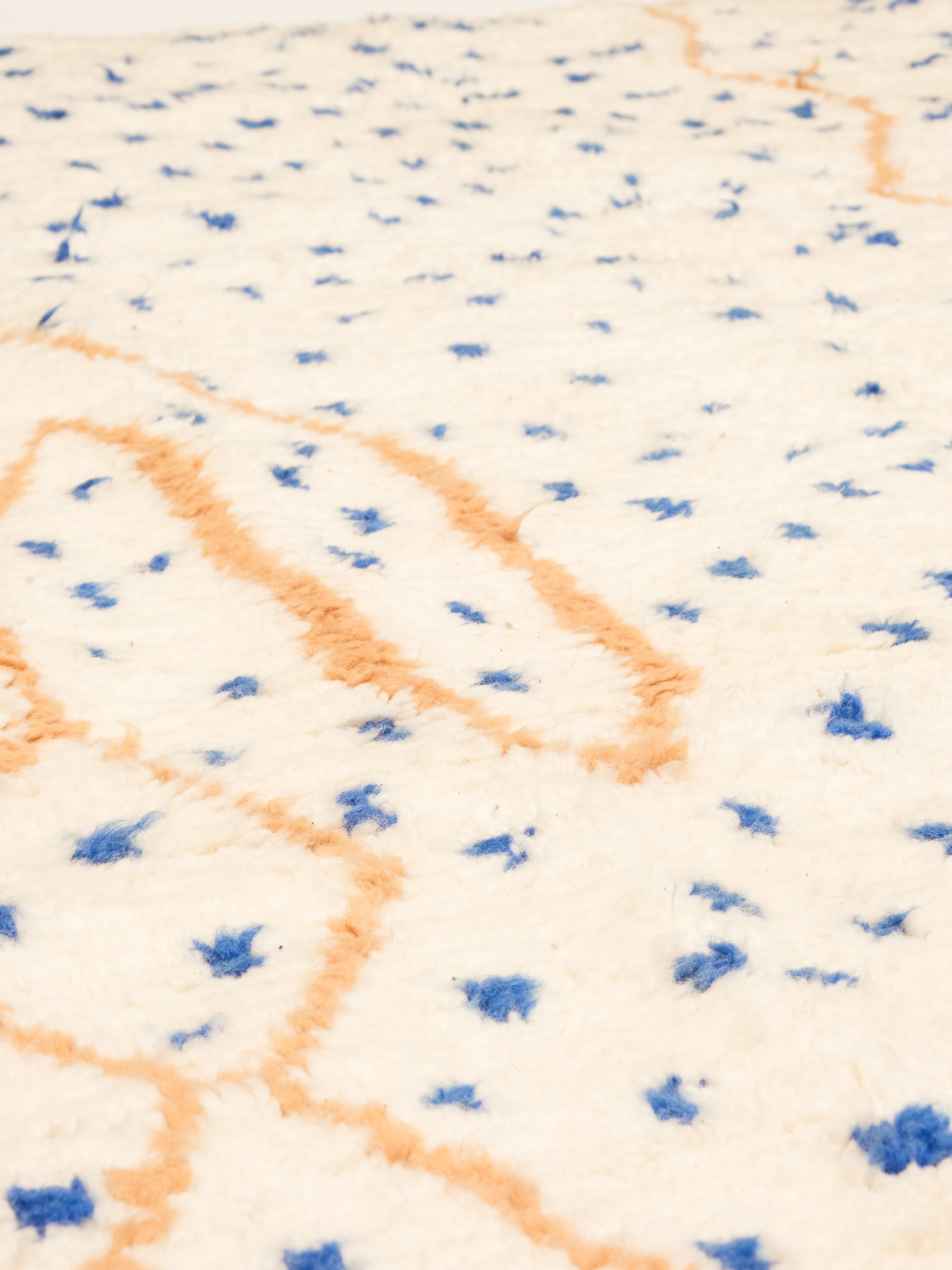 Moroccan Wool Rug | 300 x 198 cm