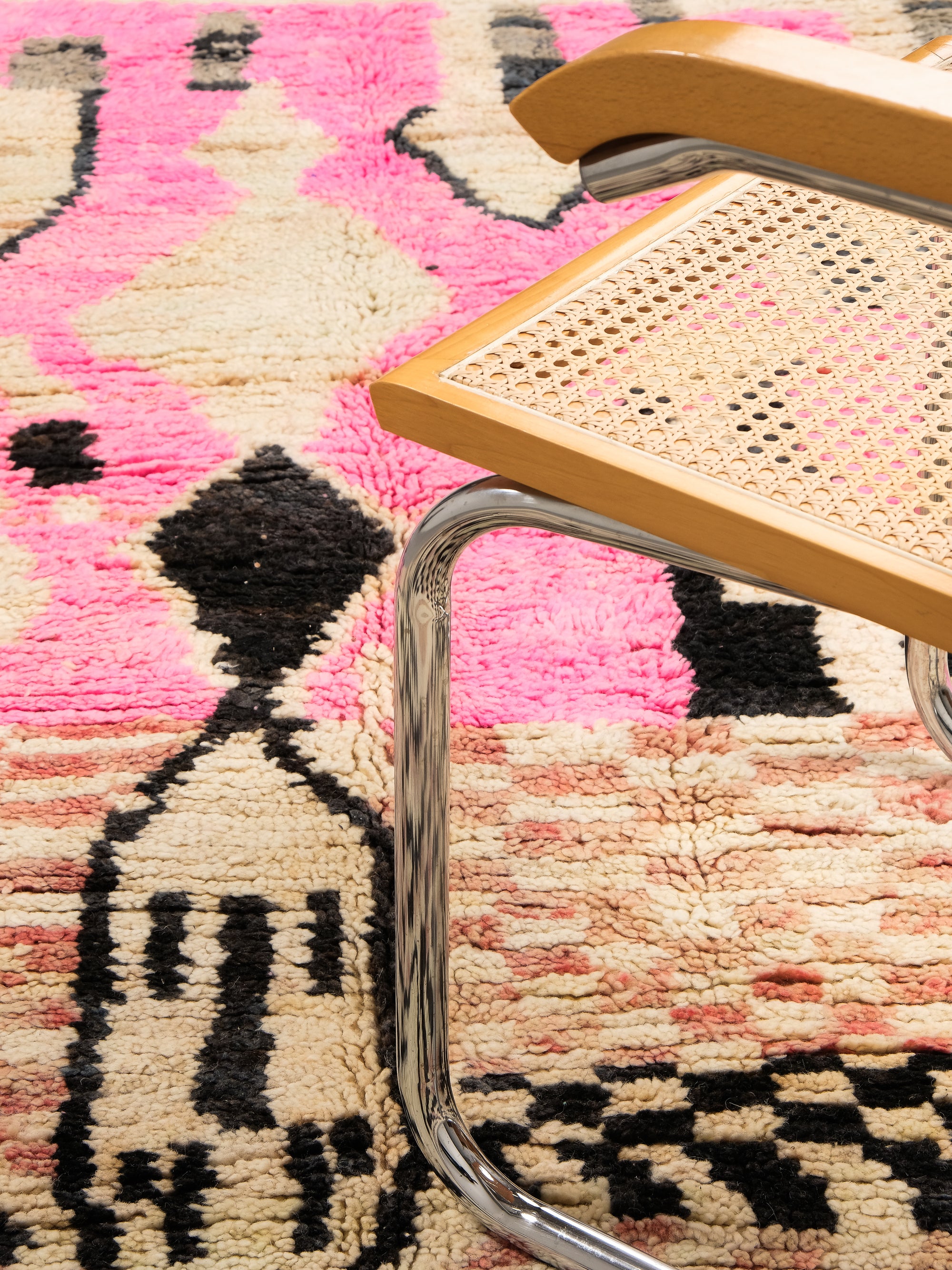 Moroccan Wool Rug | 280 x 160 cm