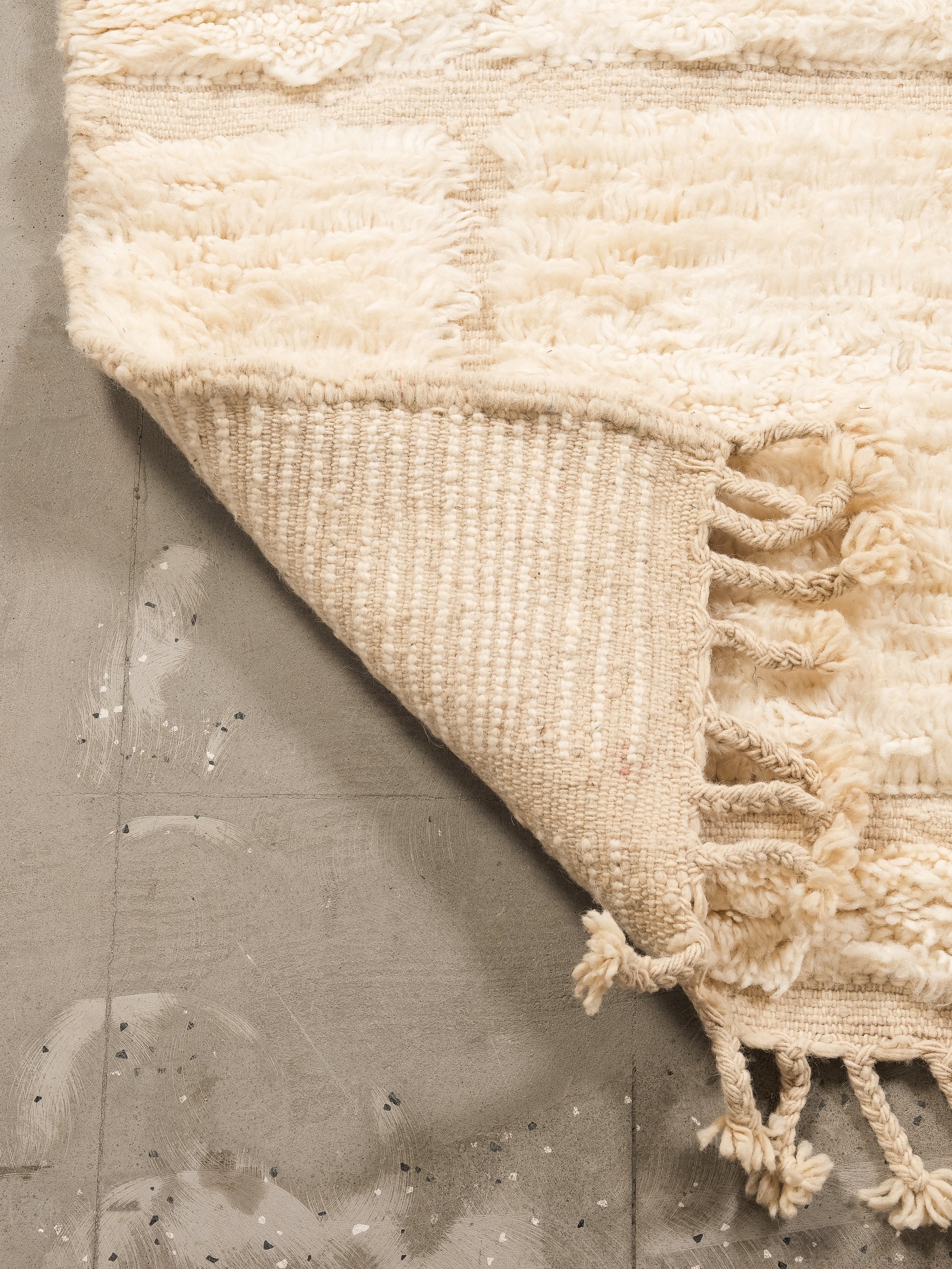 Moroccan Wool Rug | 303 x 224 cm