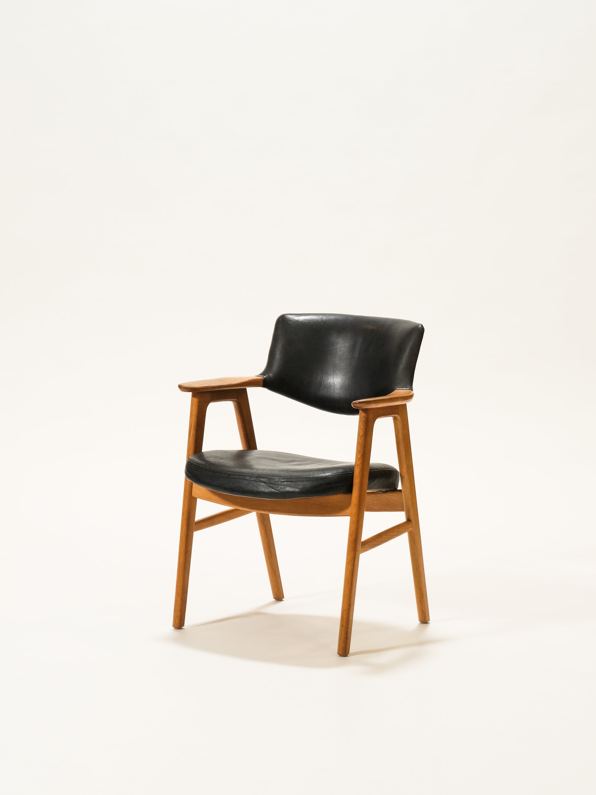 Danish Oak Armchair by Erik Kirkegaard for Høng Stolefabrik, 1960s