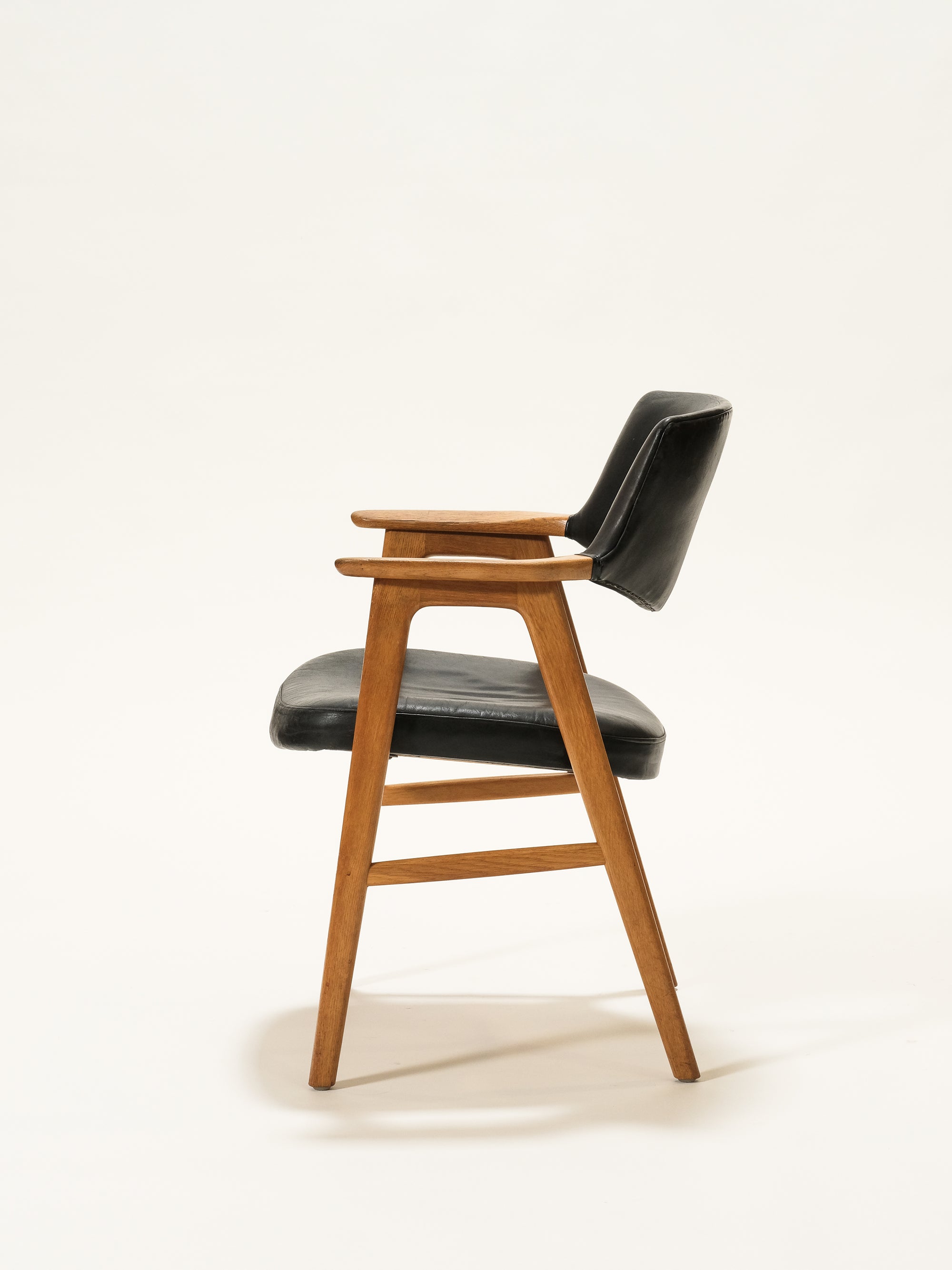 Danish Oak Armchair by Erik Kirkegaard for Høng Stolefabrik, 1960s