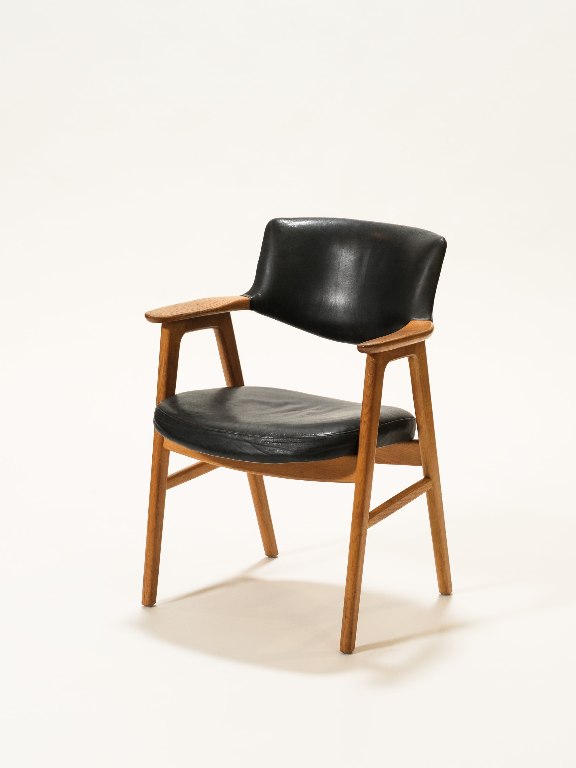 Danish Oak Armchair by Erik Kirkegaard for Høng Stolefabrik, 1960s