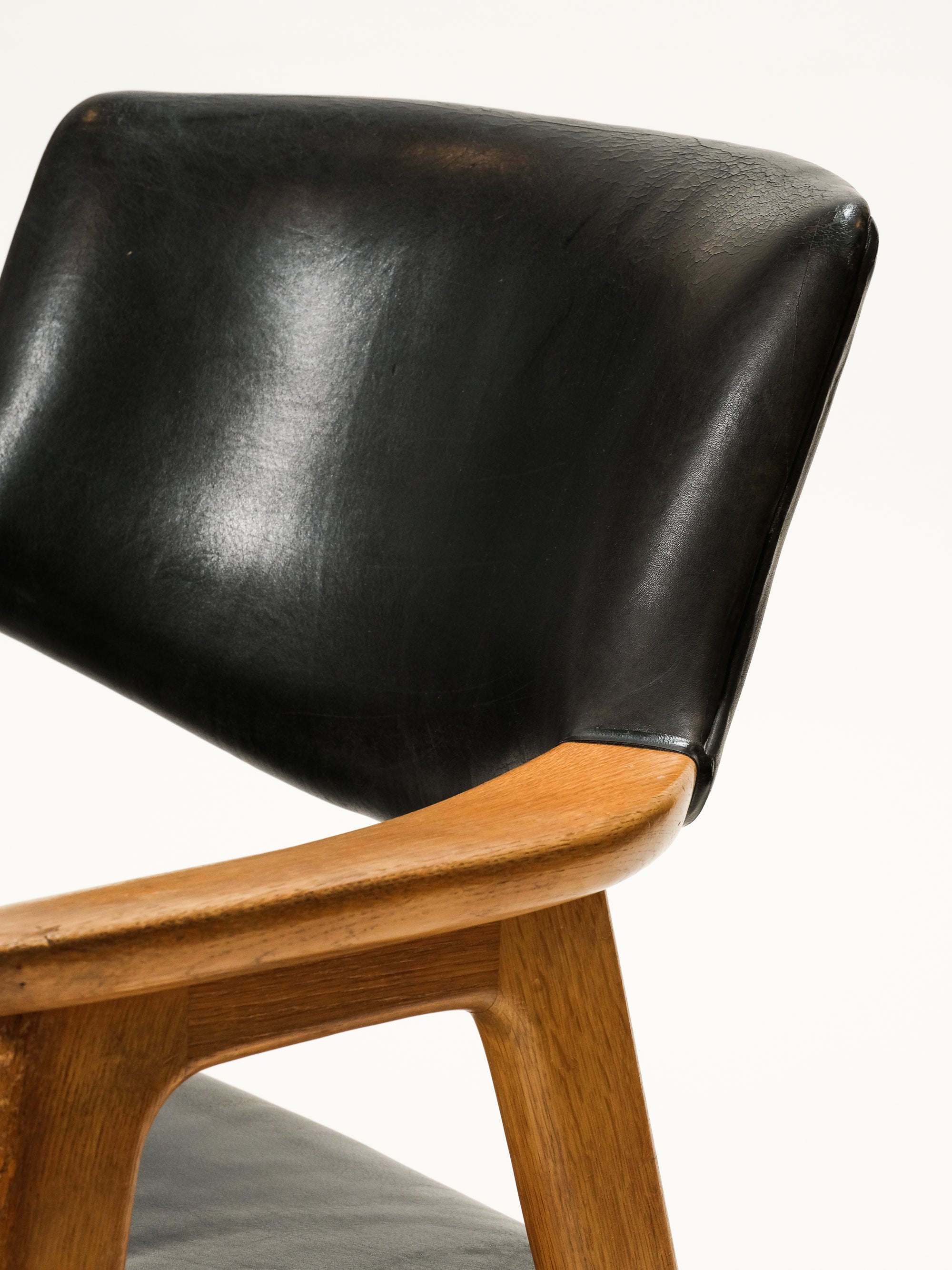 Danish Oak Armchair by Erik Kirkegaard for Høng Stolefabrik, 1960s