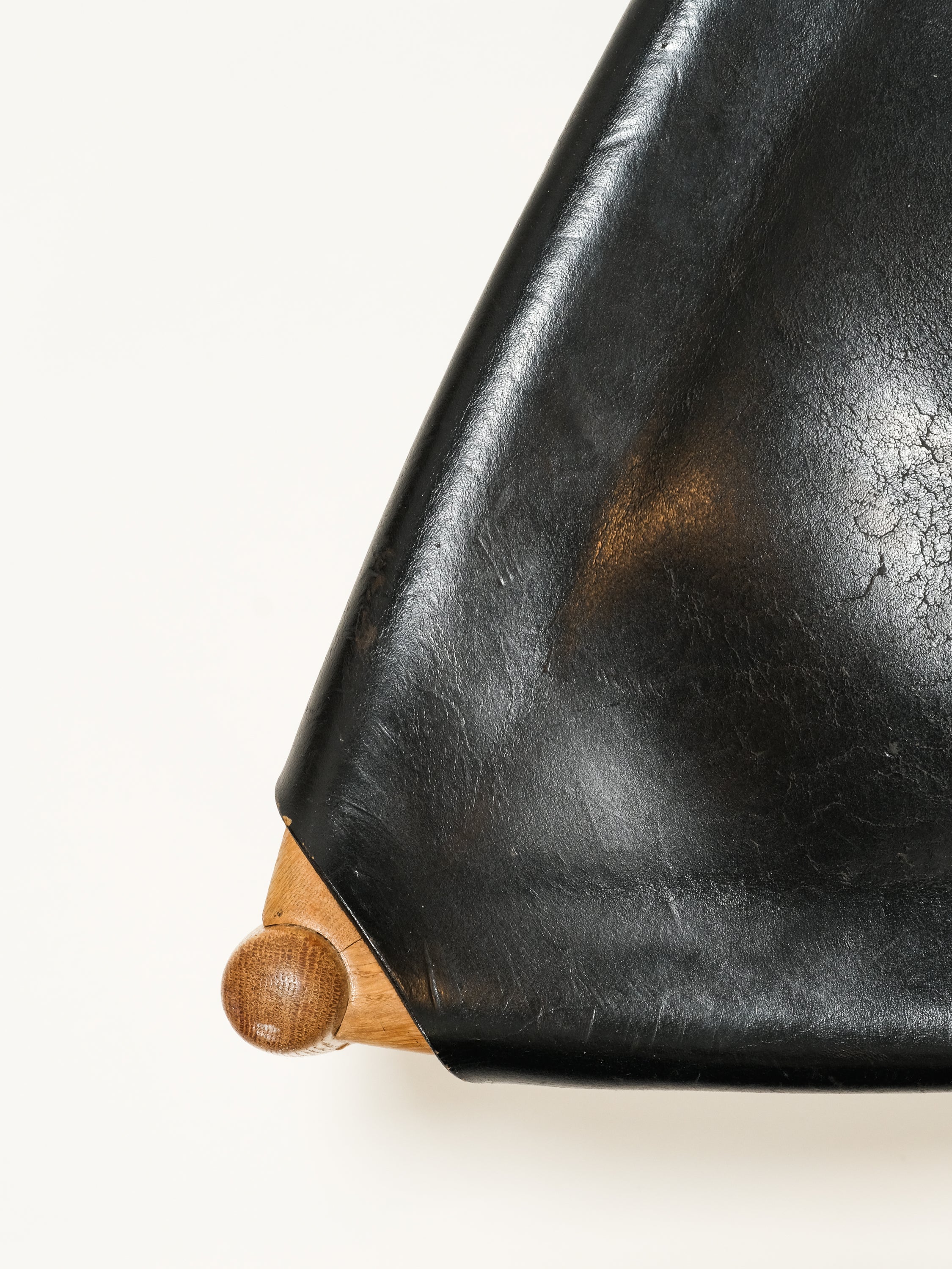 Tripod Stool in Oak and Leather by Uno & Östen Kristiansson, Luxus, 1960s