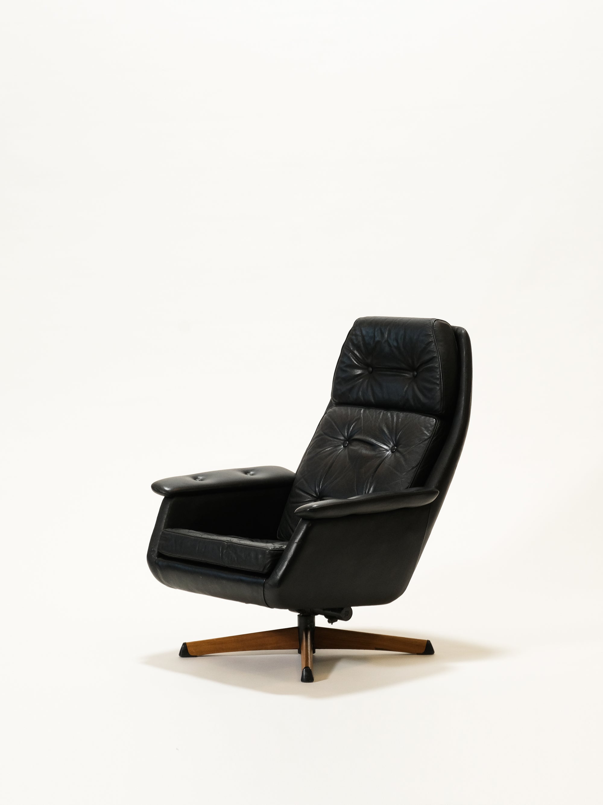 Black Leather Swivel Lounge Chair, 1960s