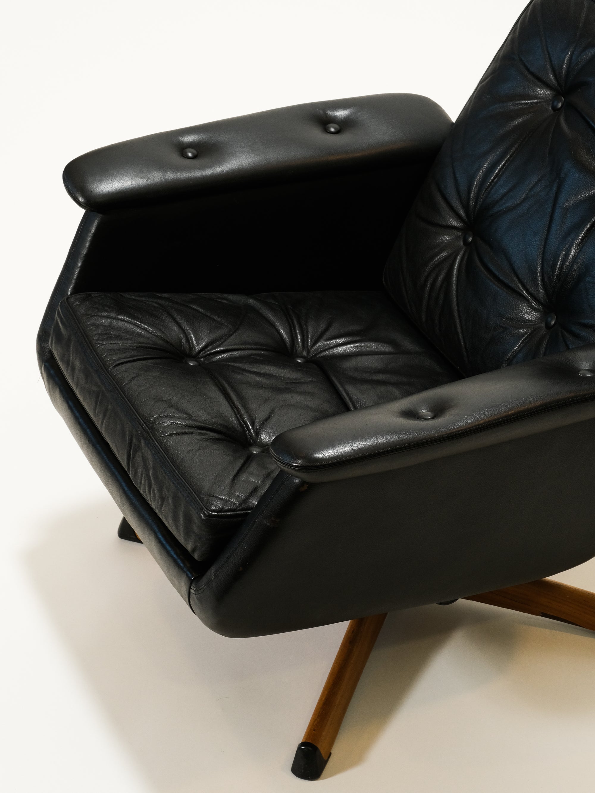 Black Leather Swivel Lounge Chair, 1960s