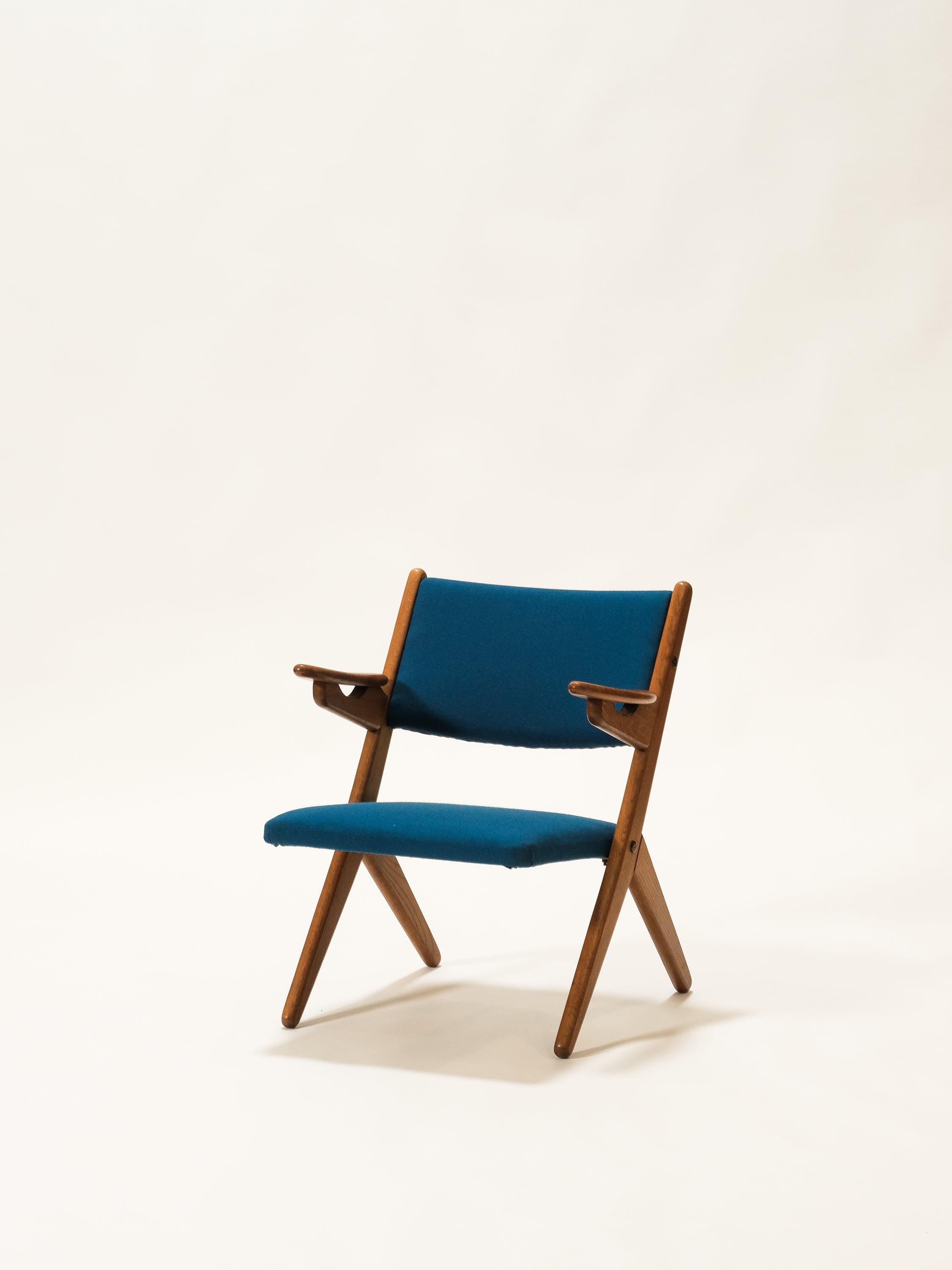 Mid-Century Danish Oak Lounge Chair by Arne Hovmand-Olsen, 1960s