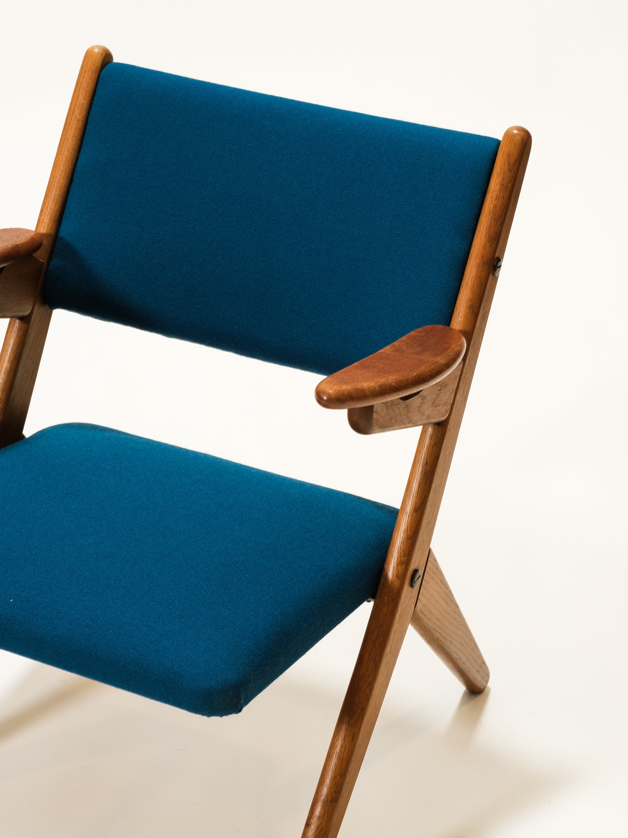 Mid-Century Danish Oak Lounge Chair by Arne Hovmand-Olsen, 1960s
