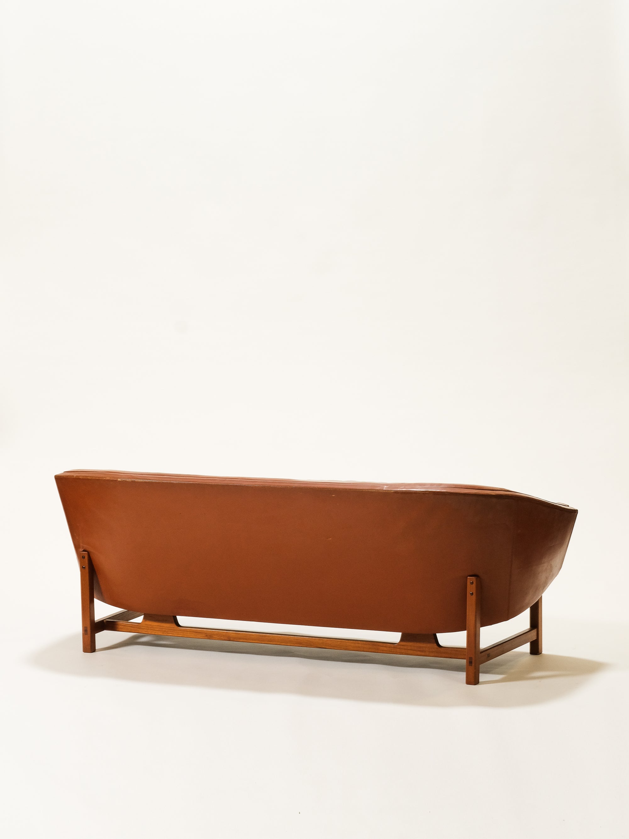 Model &quot;Corona&quot; Leather Sofa by Lennart Bender for Ulferts Möbler, Sweden, 1960s