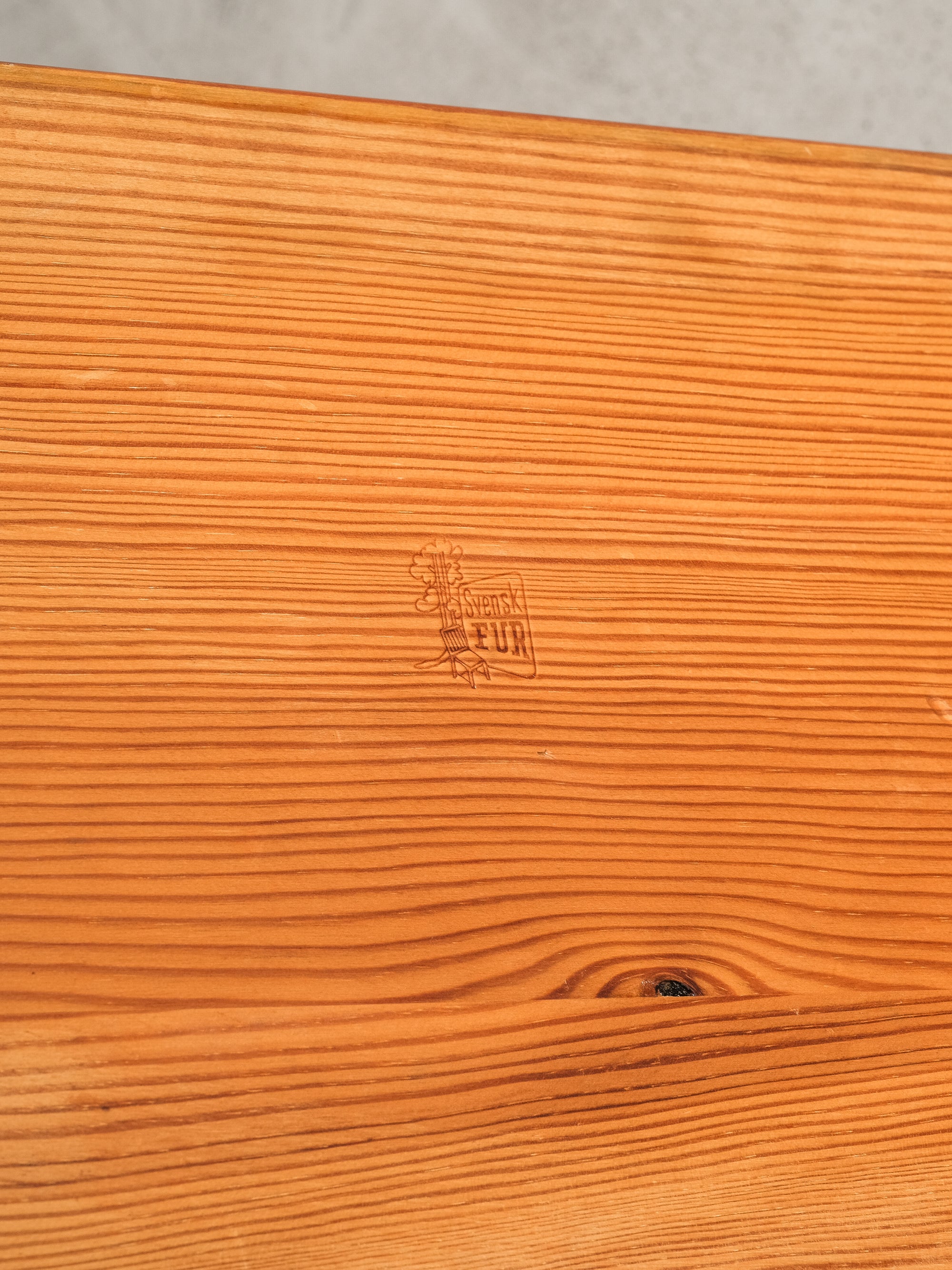 ‘Visingsö’ Bench in Solid Pine by Carl Malmsten for Svensk Fur, Sweden, 1950s