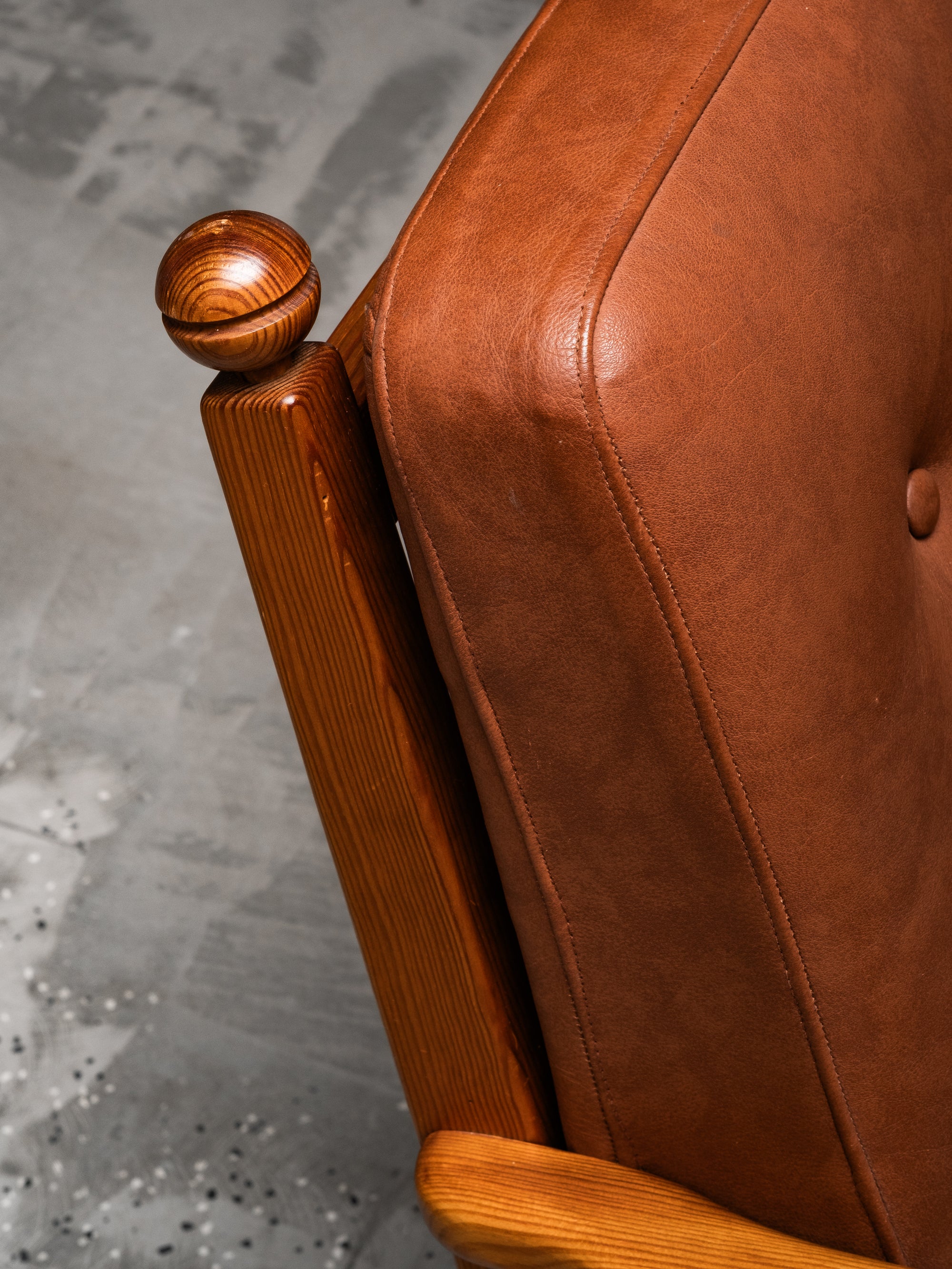 Three-Seat Sofa in Pine and Cognac Leather by Göperts Möbler, Sweden, 1940s