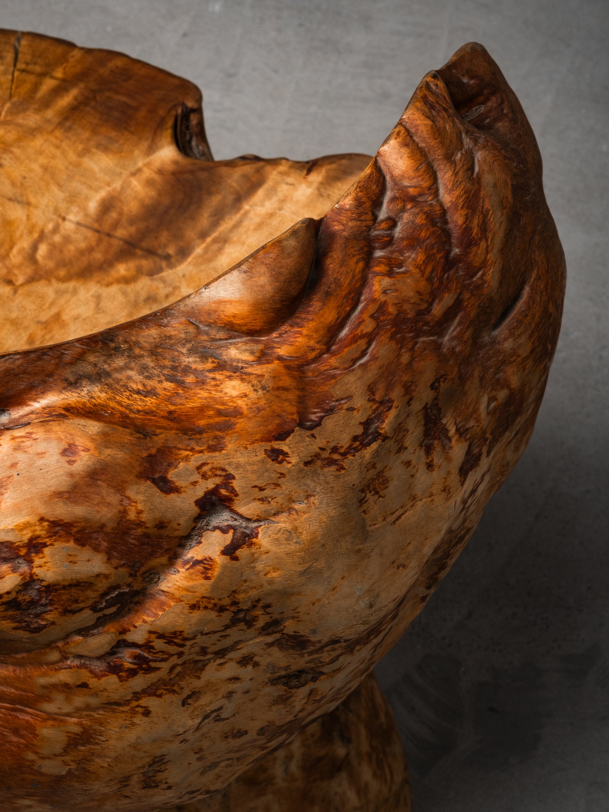 Finnish Handmade Folk Art Burl Wood Chair, Mid-20th Century