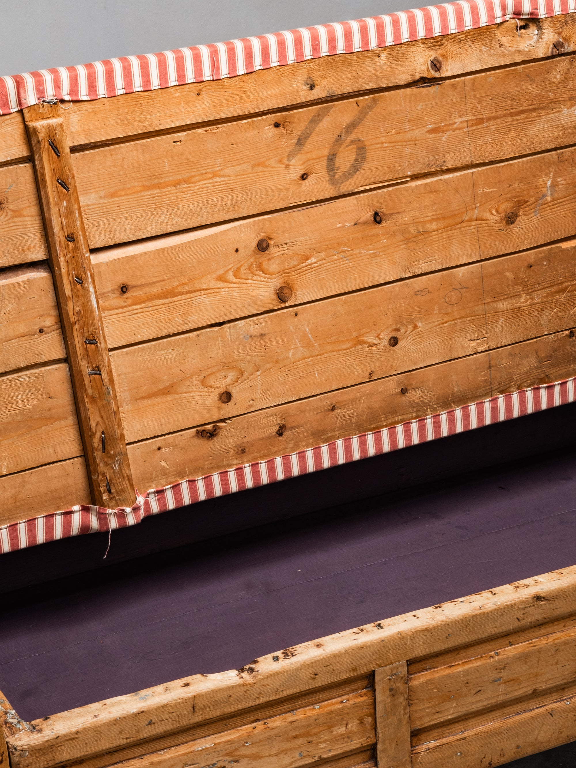 Swedish 19th Century Gustavian Wooden Sofa Bench with Striped Upholstery
