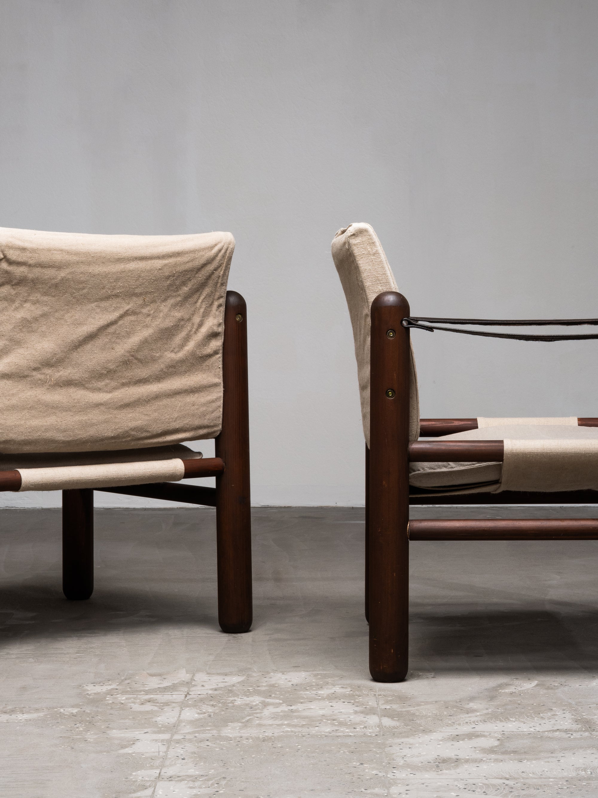 Pair of Safari Chairs in Stained Pine and Linen, 1970s