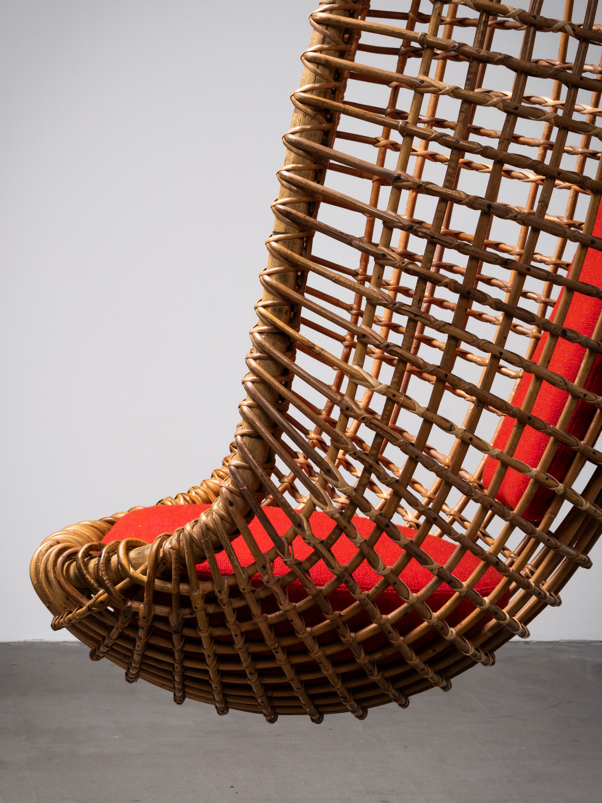 Pendant Rattan Chair ‘Eureka’ by Giovanni Travasa, Bonacina, Italy, 1950s