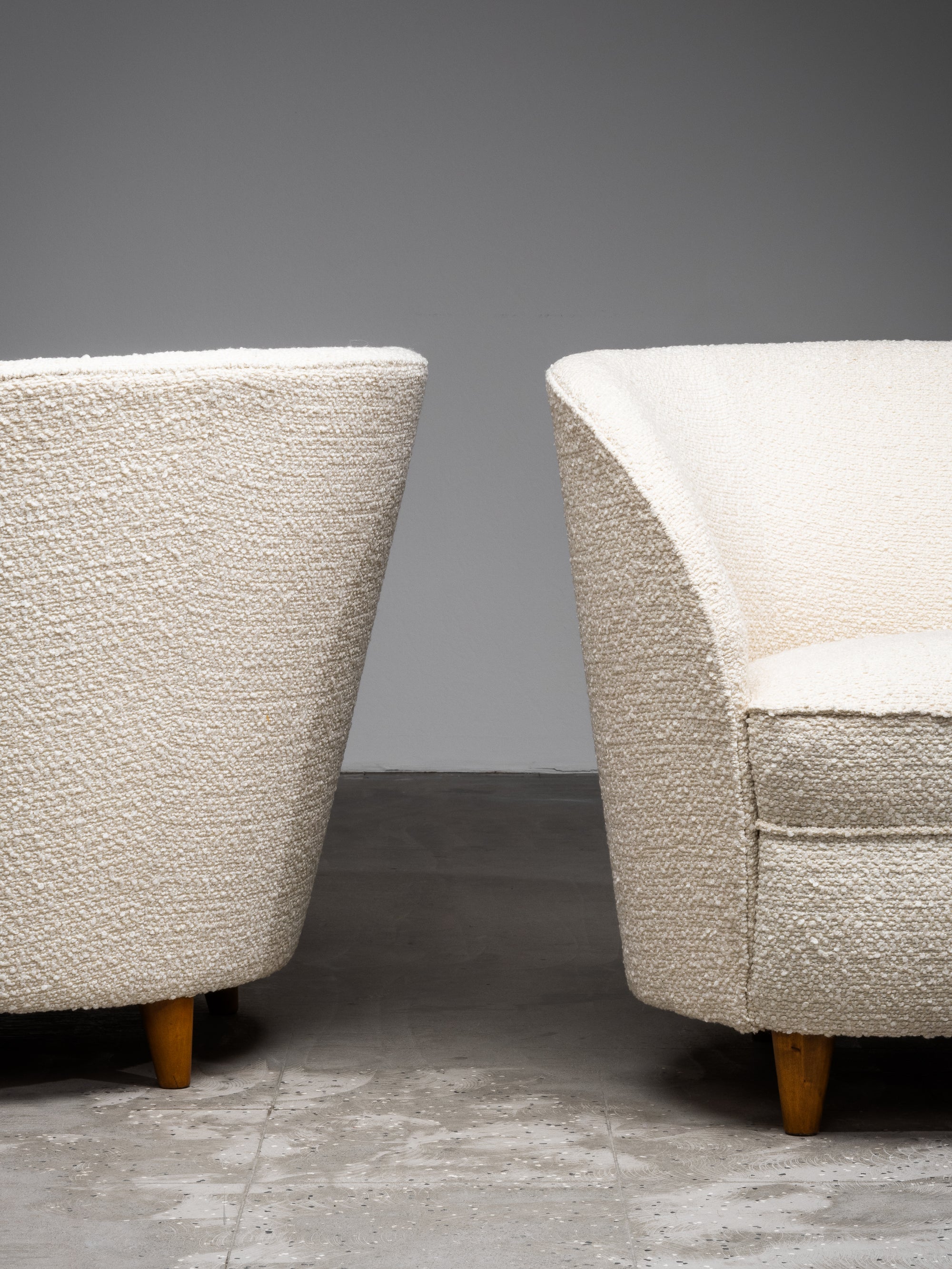 Pair of Modernist Lounge Chairs by Elna Kiljander, Koti-Hemmet, Finland, 1930s