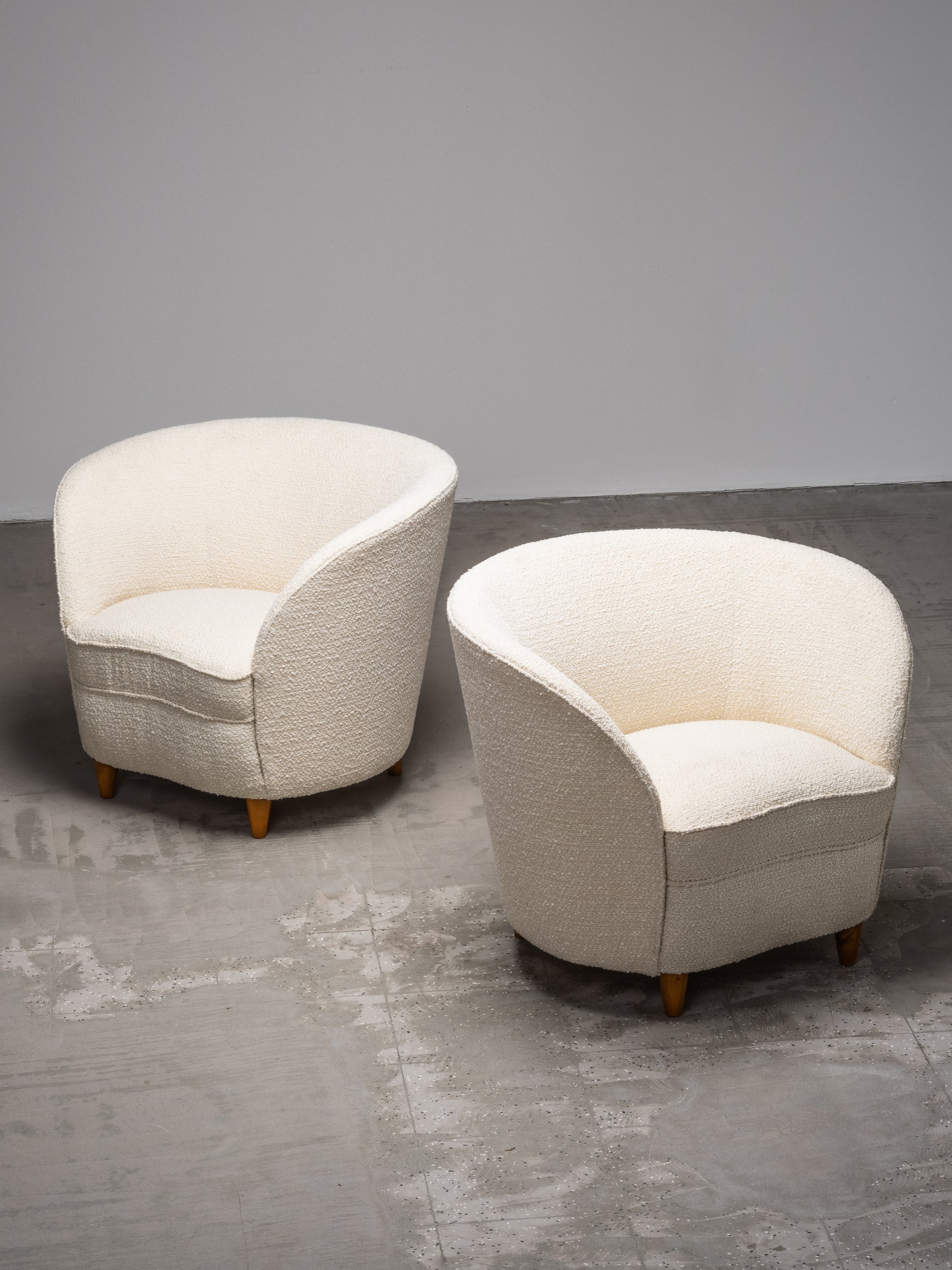 Pair of Modernist Lounge Chairs by Elna Kiljander, Koti-Hemmet, Finland, 1930s