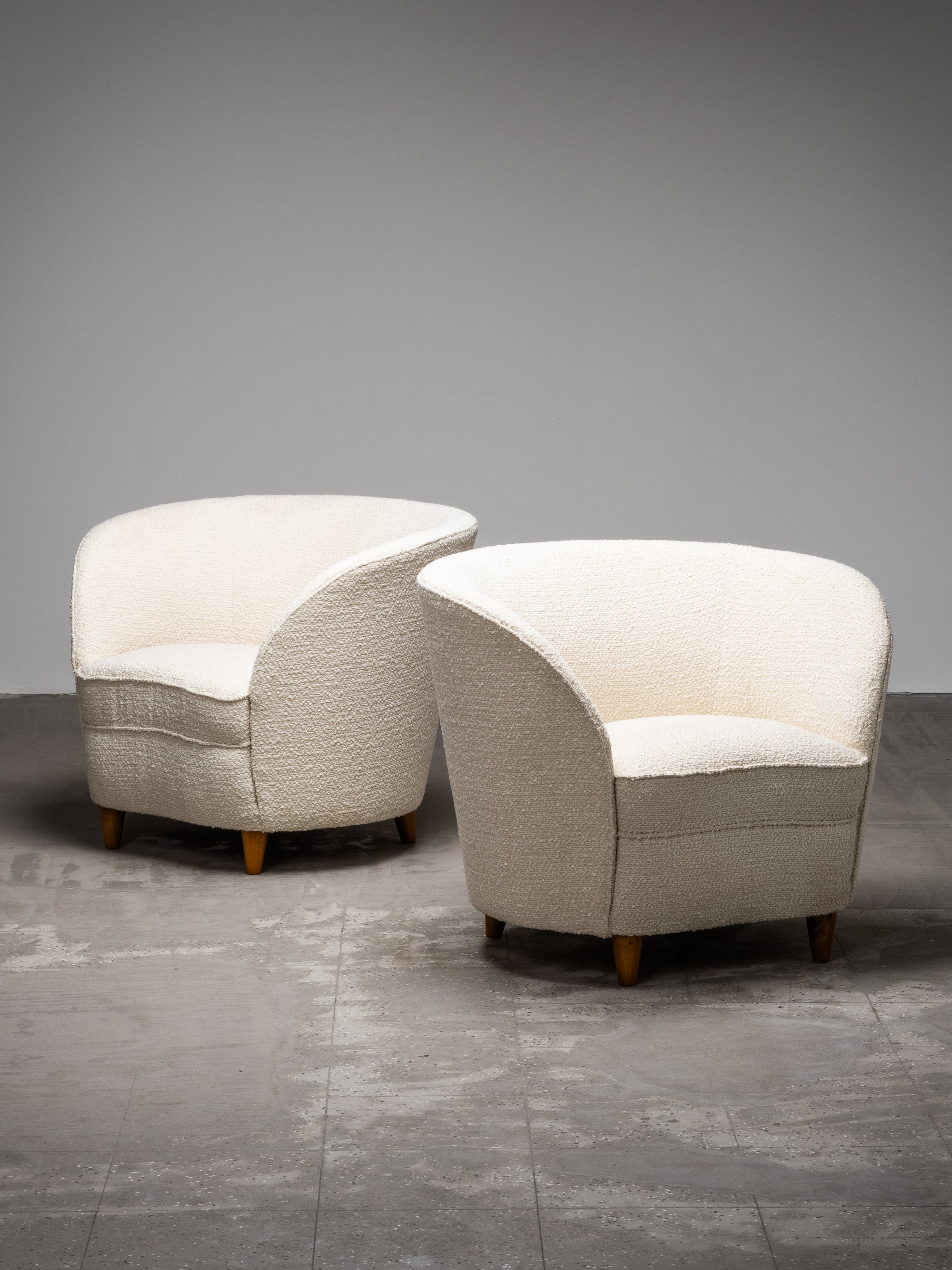 Pair of Modernist Lounge Chairs by Elna Kiljander, Koti-Hemmet, Finland, 1930s
