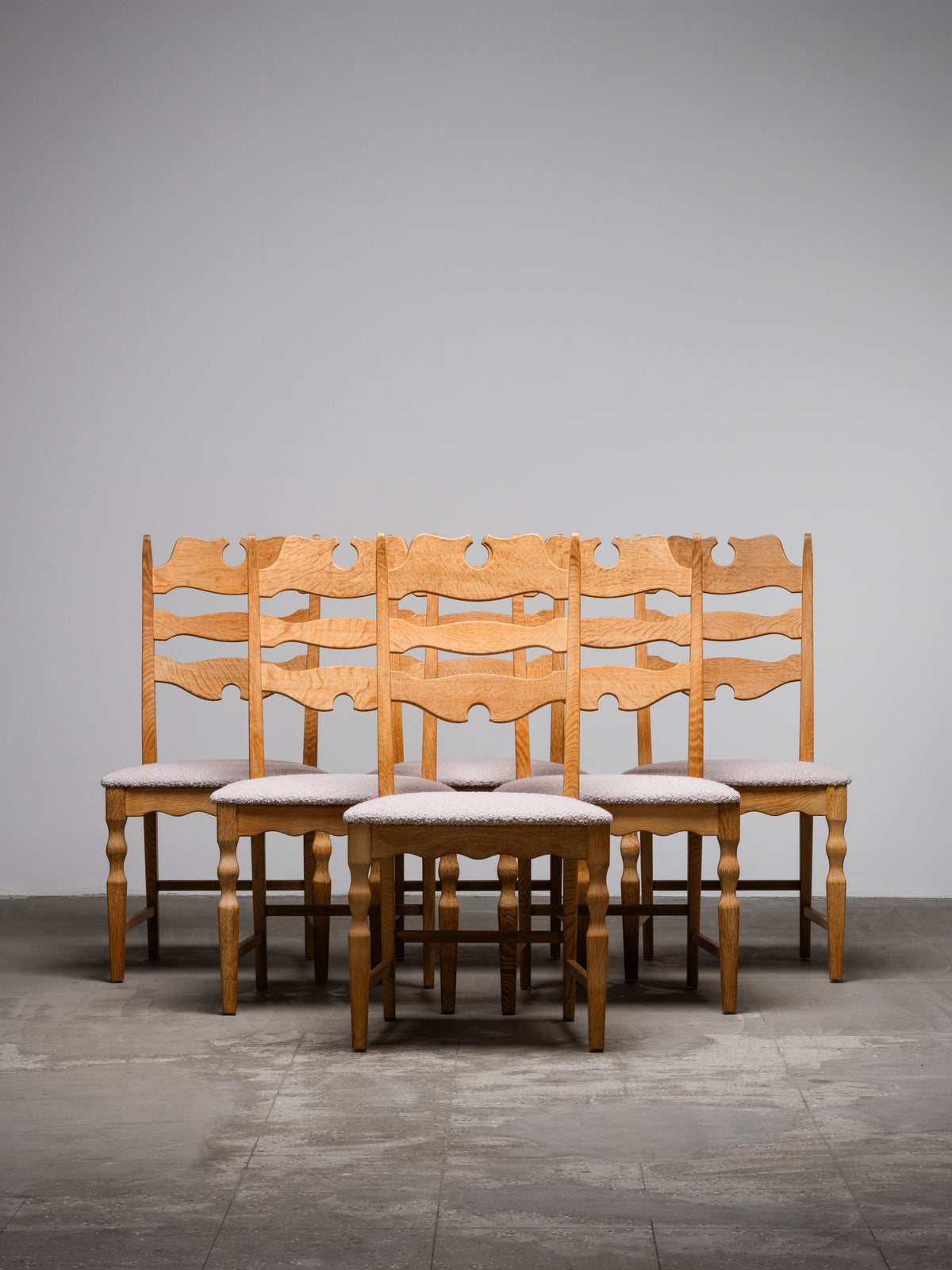 Set of 6 Oak Dining Chairs with Bouclé Upholstery by Henning Kjærnulf, 1960s