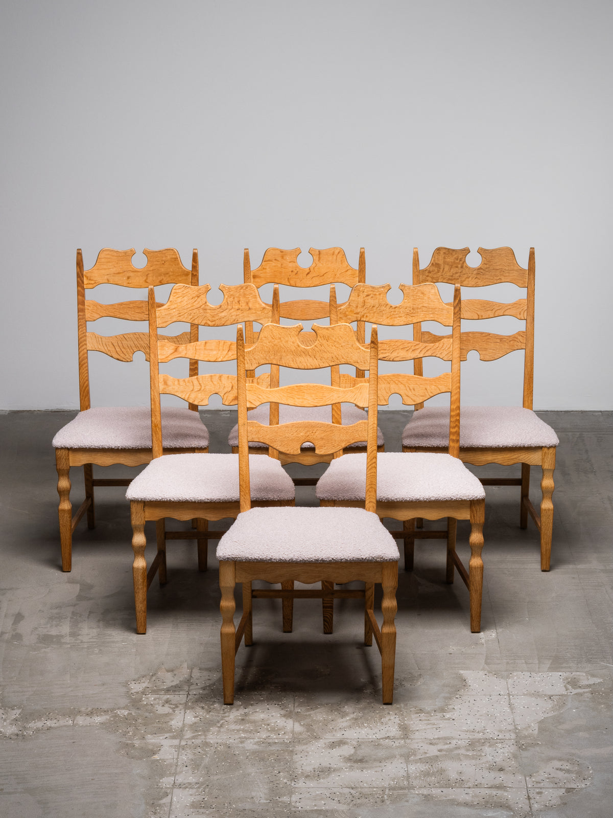 Set of 6 Oak Dining Chairs with Bouclé Upholstery by Henning Kjærnulf, 1960s