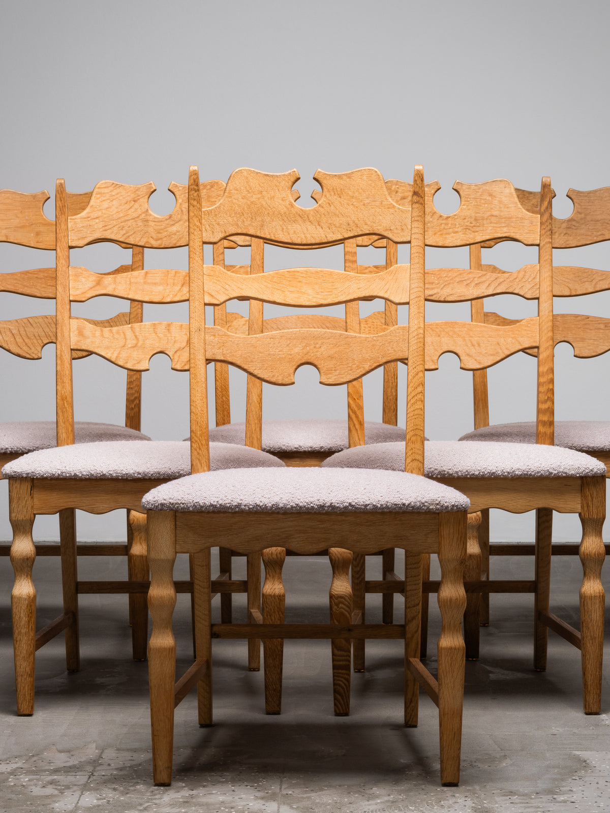 Set of 6 Oak Dining Chairs with Bouclé Upholstery by Henning Kjærnulf, 1960s