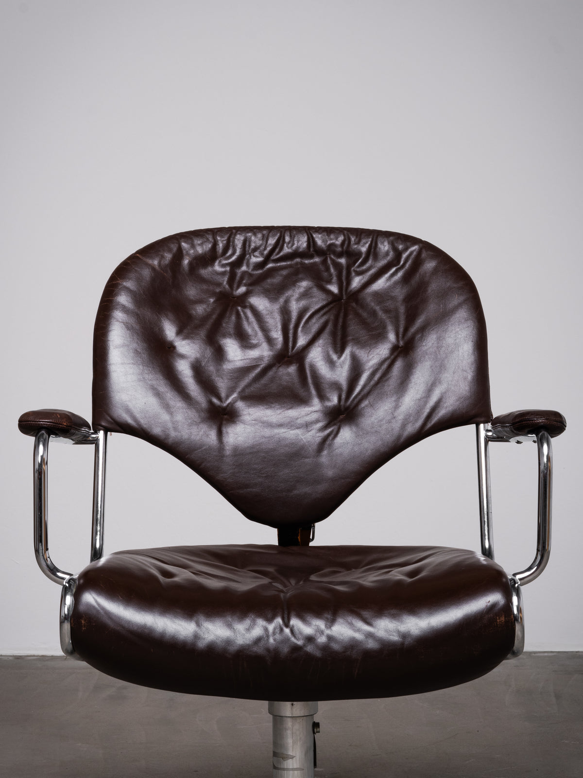 Model ’Sam’ Leather &amp; Chrome Office Chair by Sam Larsson for DUX, Sweden, 1970s