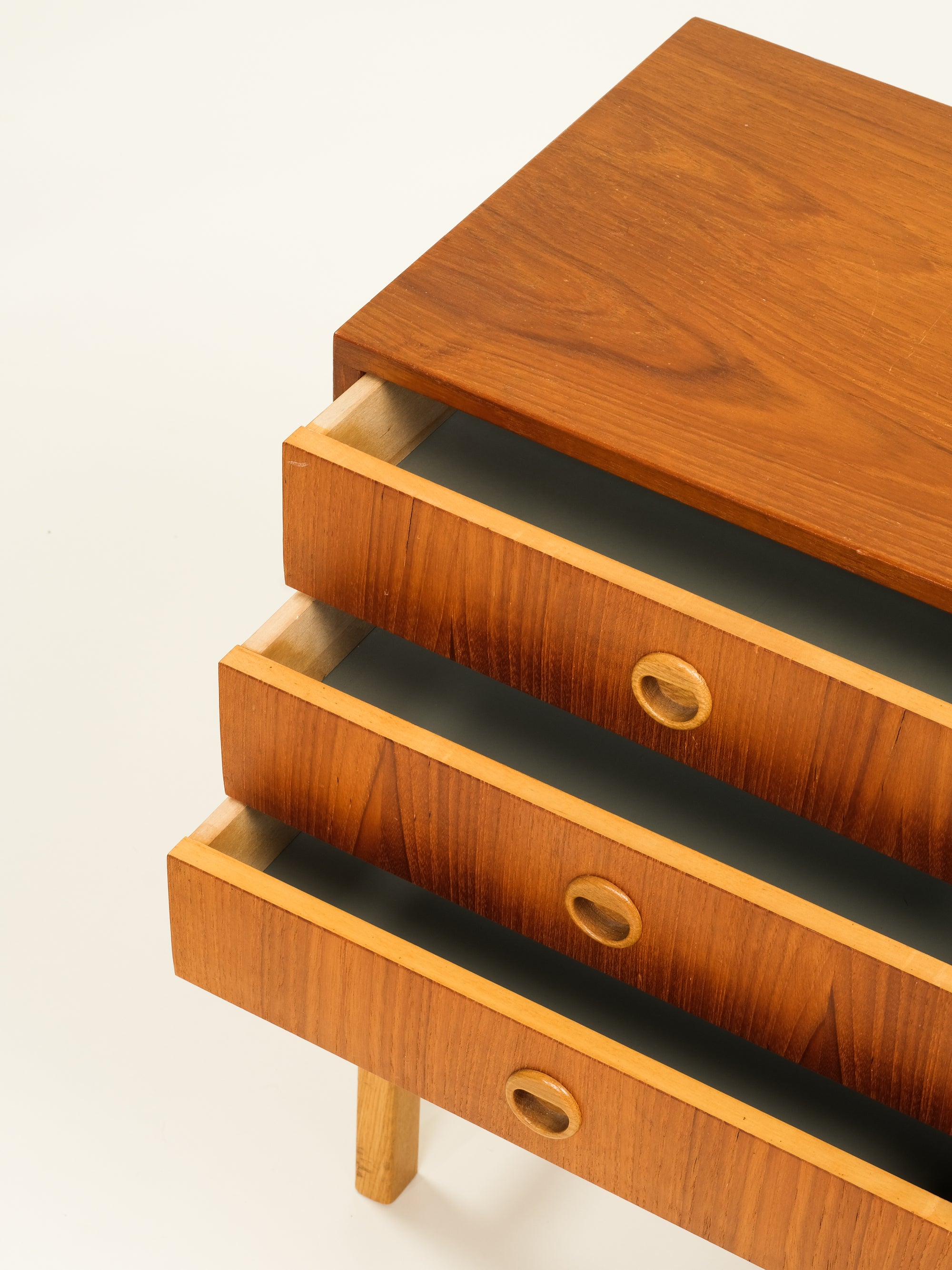 Scandinavian Mid-Century Five Drawer Console Table in Teak &amp; Oak