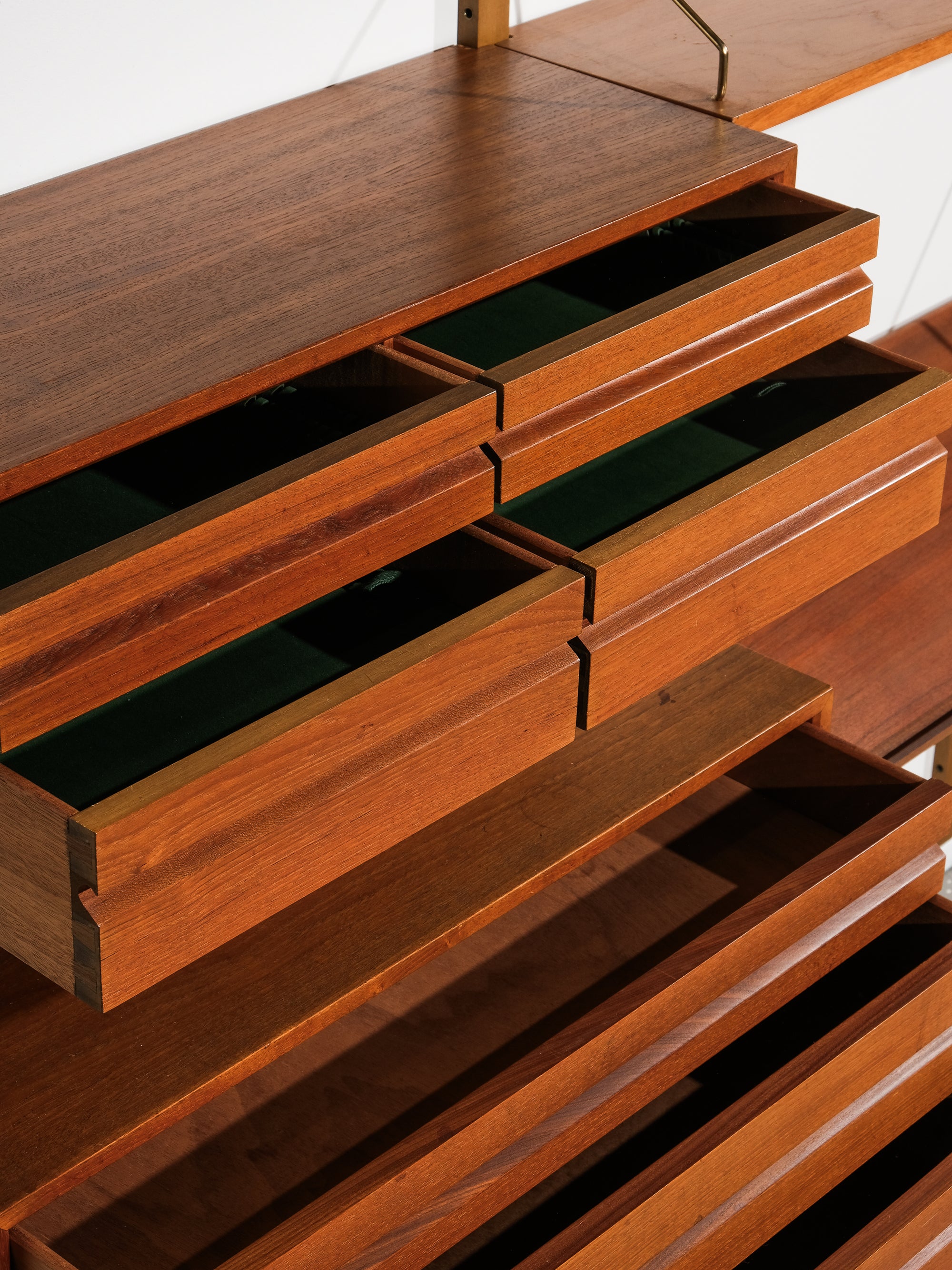Large &quot;Royal System&quot; Teak Wall Unit by Poul Cadovius, 1950s