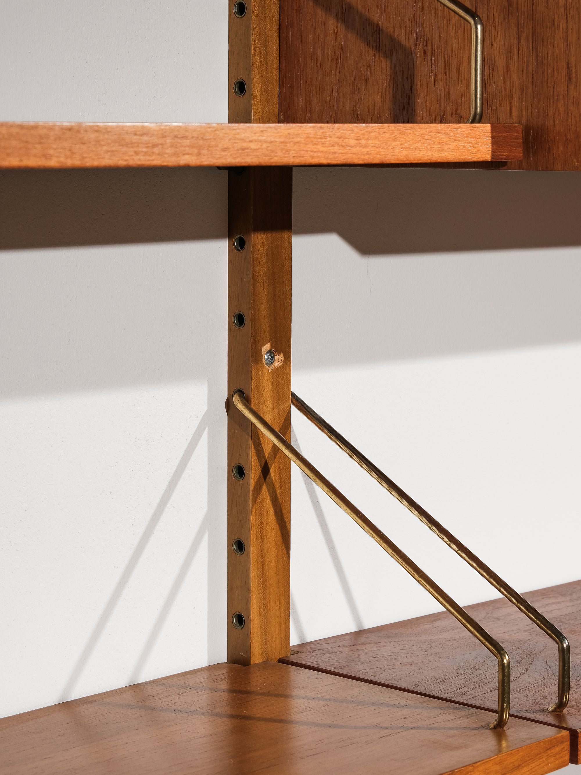 Large &quot;Royal System&quot; Teak Wall Unit by Poul Cadovius, 1950s