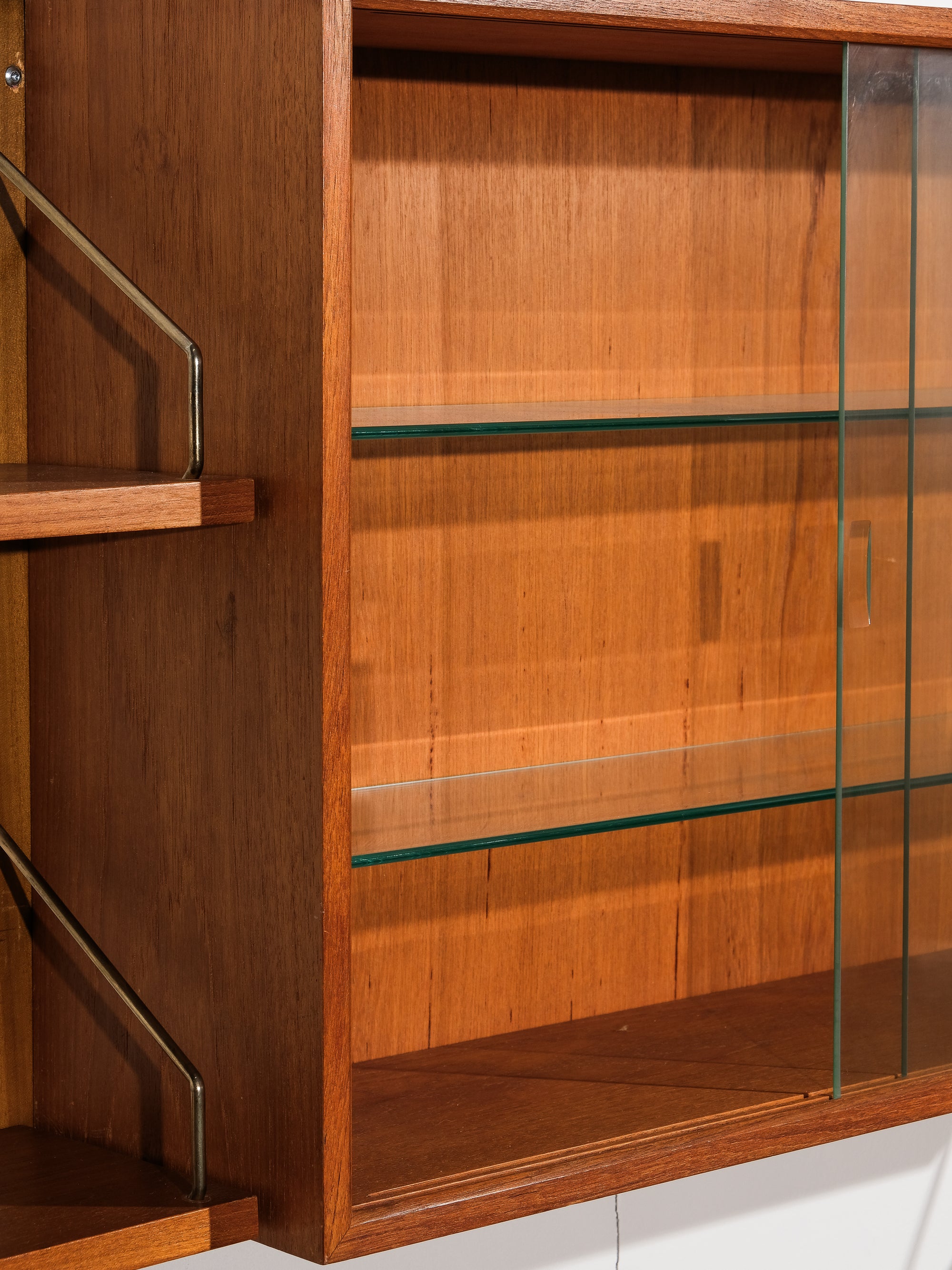 Large &quot;Royal System&quot; Teak Wall Unit by Poul Cadovius, 1950s