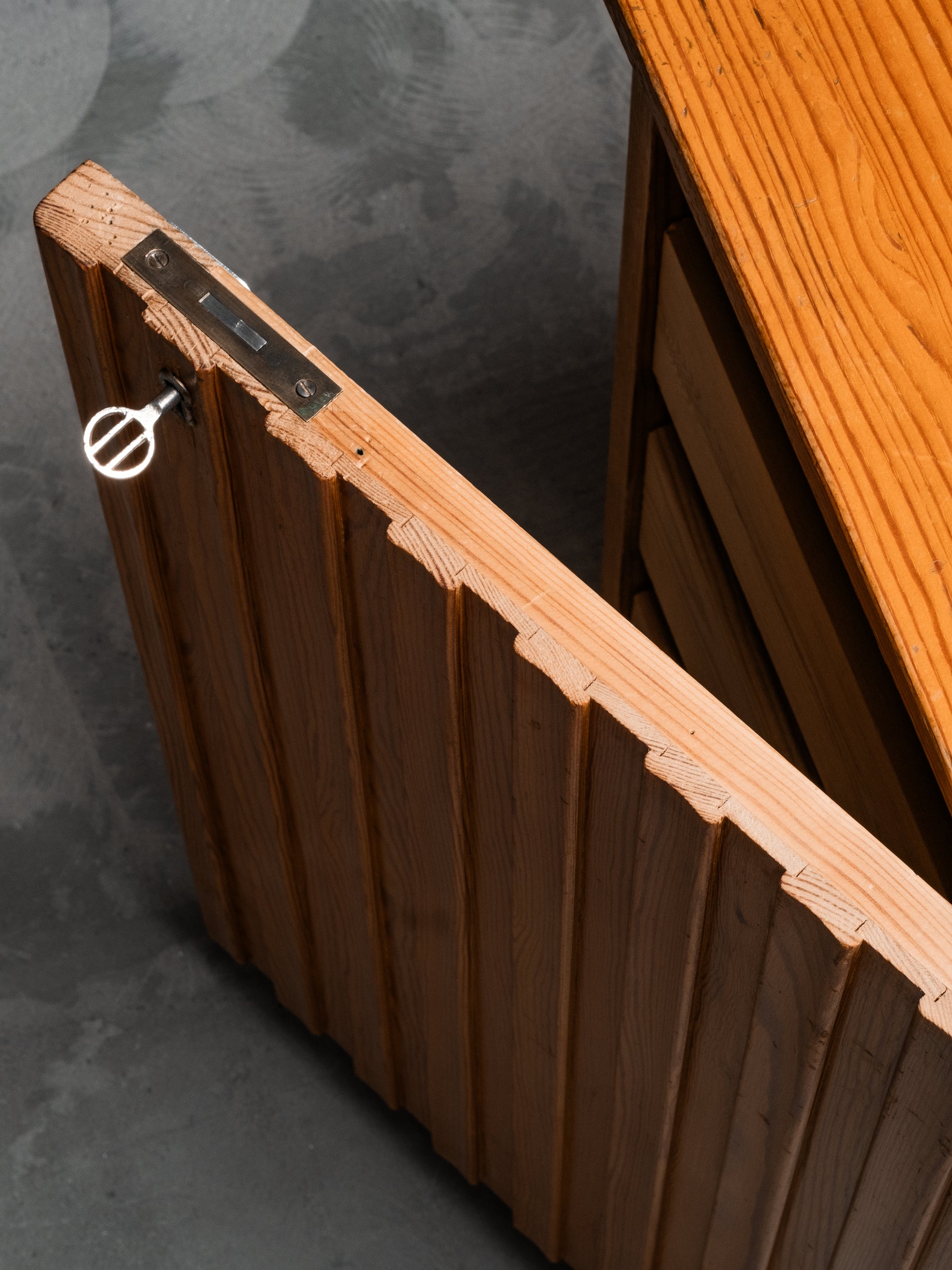 Rare Two-Sided Pine Cabinet by Göran Malmvall for Svensk Fur, Sweden, 1950s