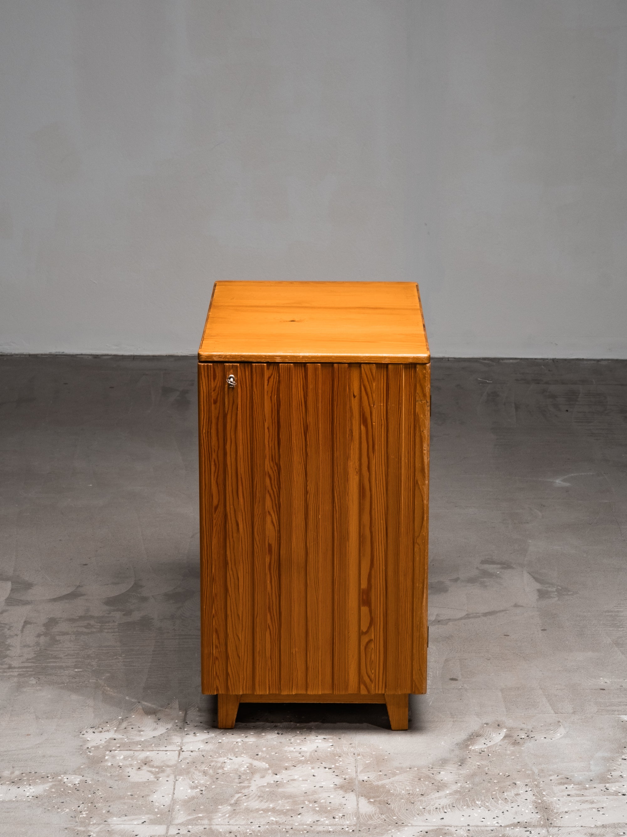 Rare Two-Sided Pine Cabinet by Göran Malmvall for Svensk Fur, Sweden, 1950s
