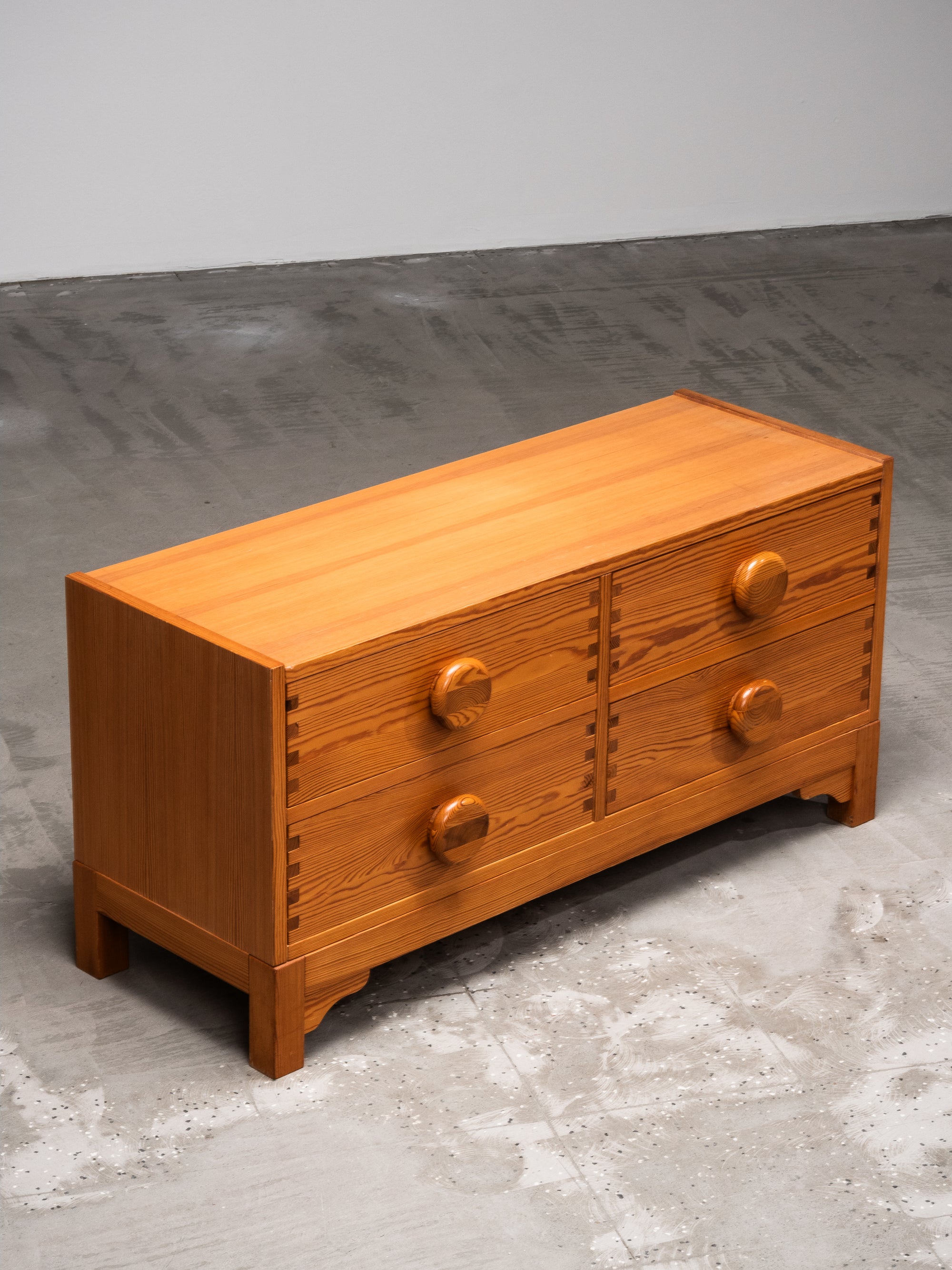 Chest of Four Drawers in Pine by Fröseke AB Nybrofabriken, Sweden, 1970s