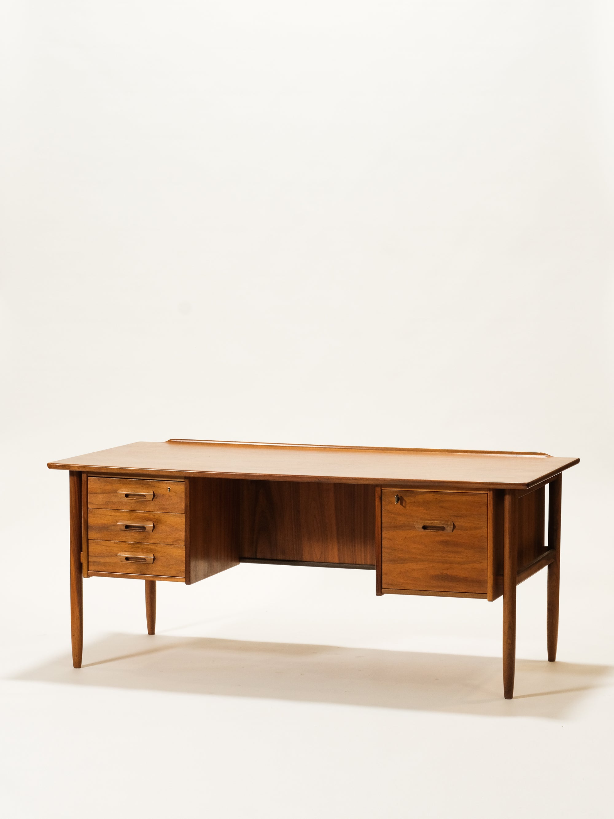Mid-Century Teak Desk by Ib Kofod-Larsen, Denmark, 1960s