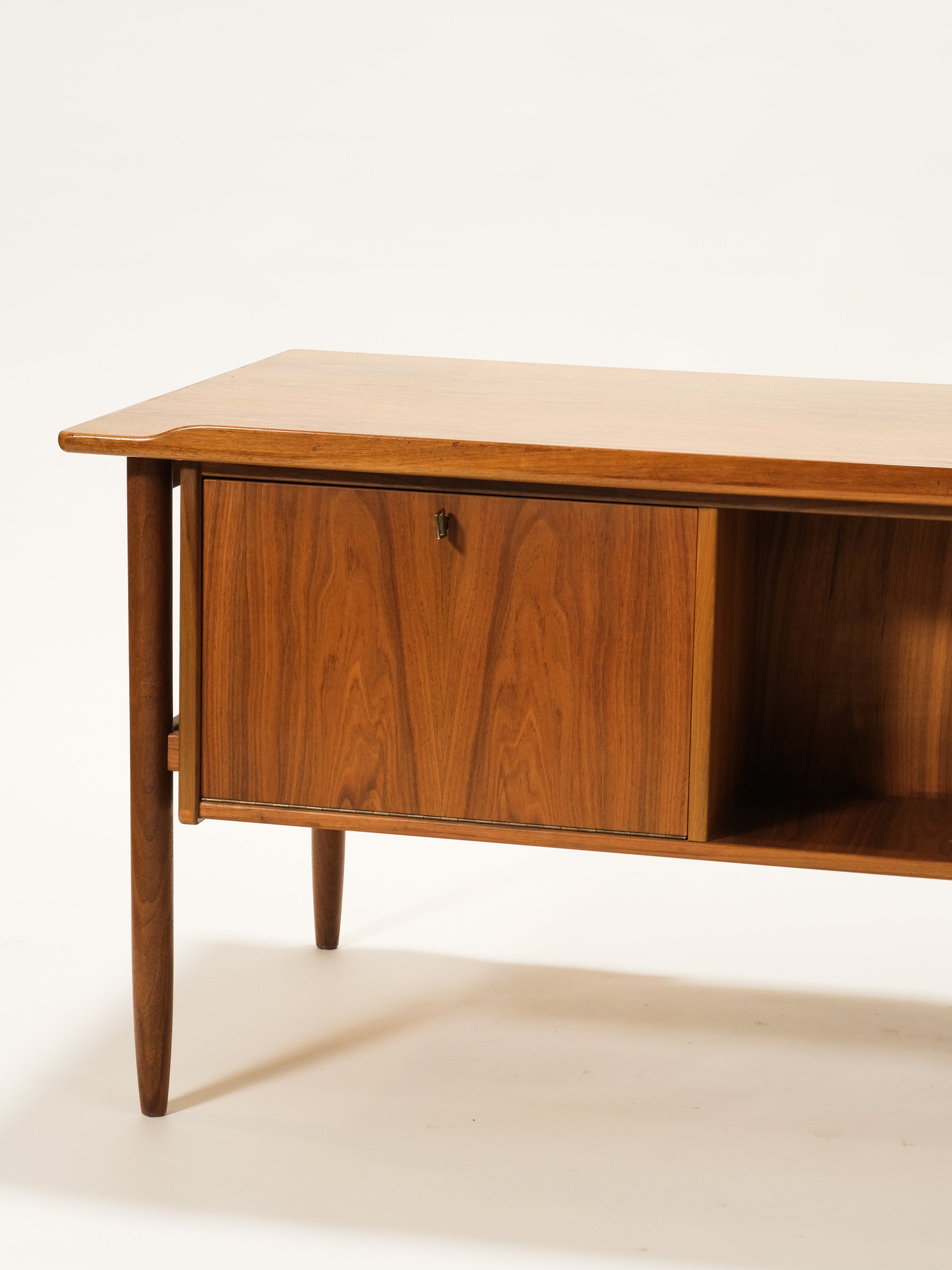 Mid-Century Teak Desk by Ib Kofod-Larsen, Denmark, 1960s