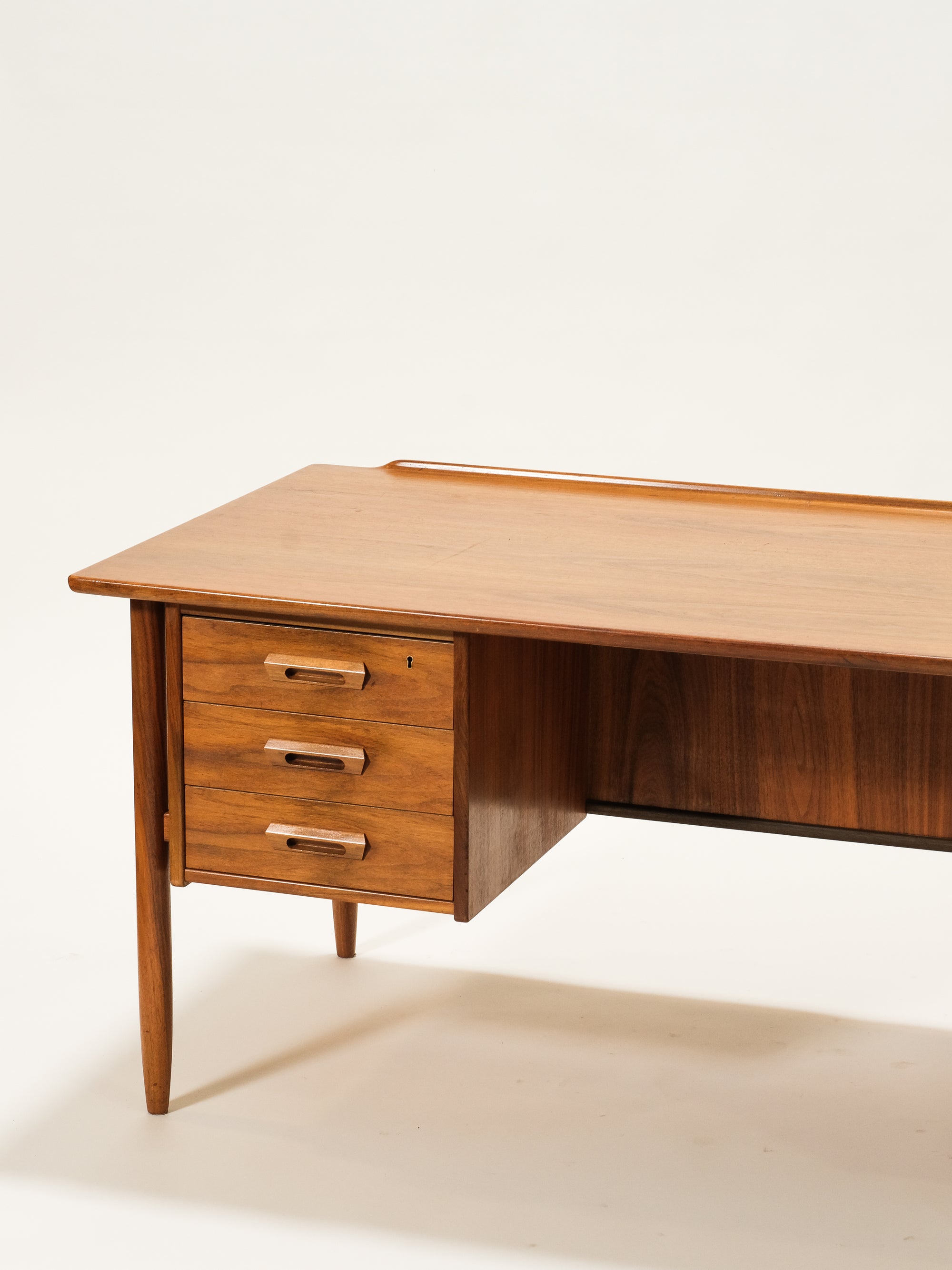 Mid-Century Teak Desk by Ib Kofod-Larsen, Denmark, 1960s