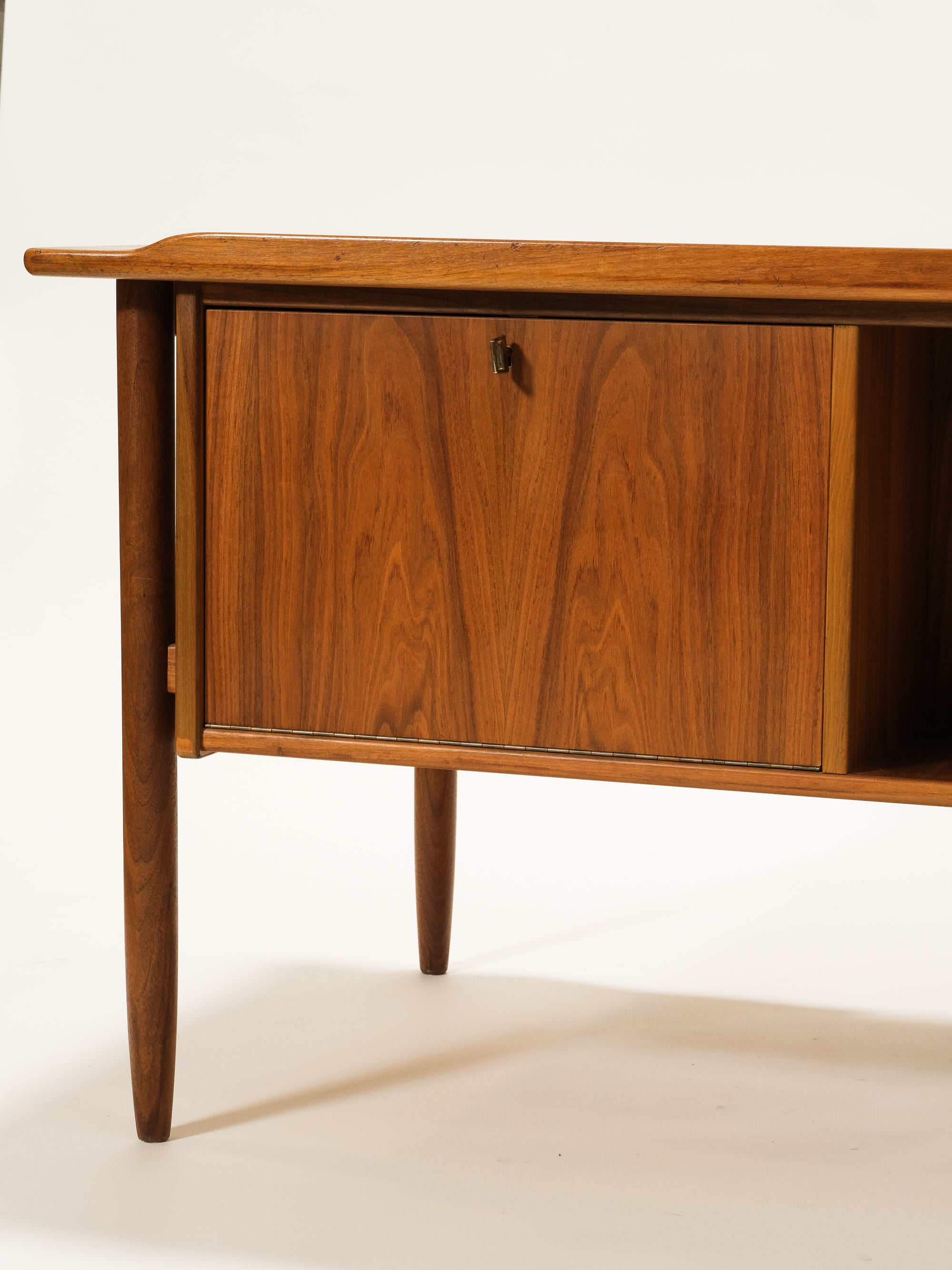 Mid-Century Teak Desk by Ib Kofod-Larsen, Denmark, 1960s