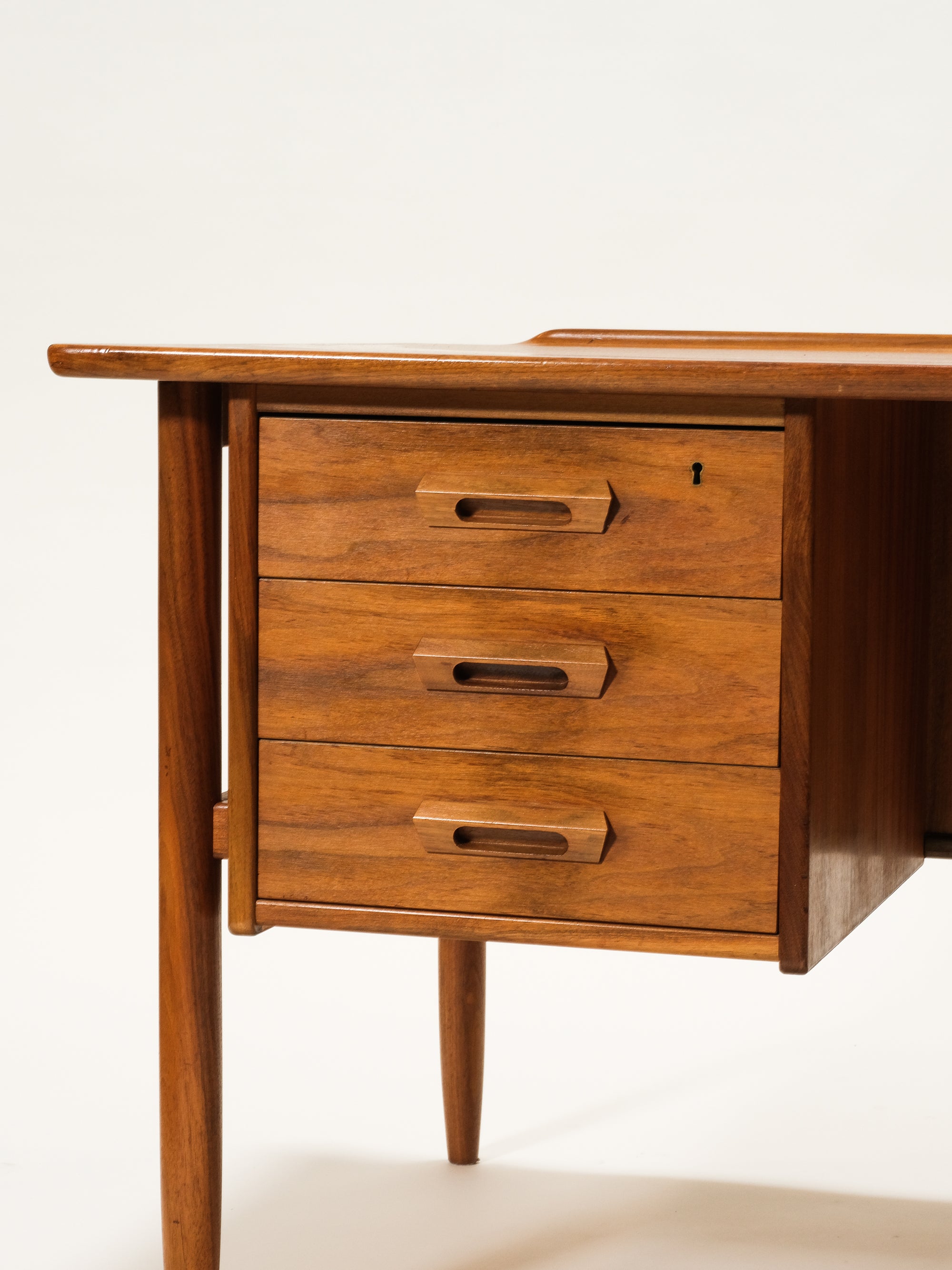 Mid-Century Teak Desk by Ib Kofod-Larsen, Denmark, 1960s