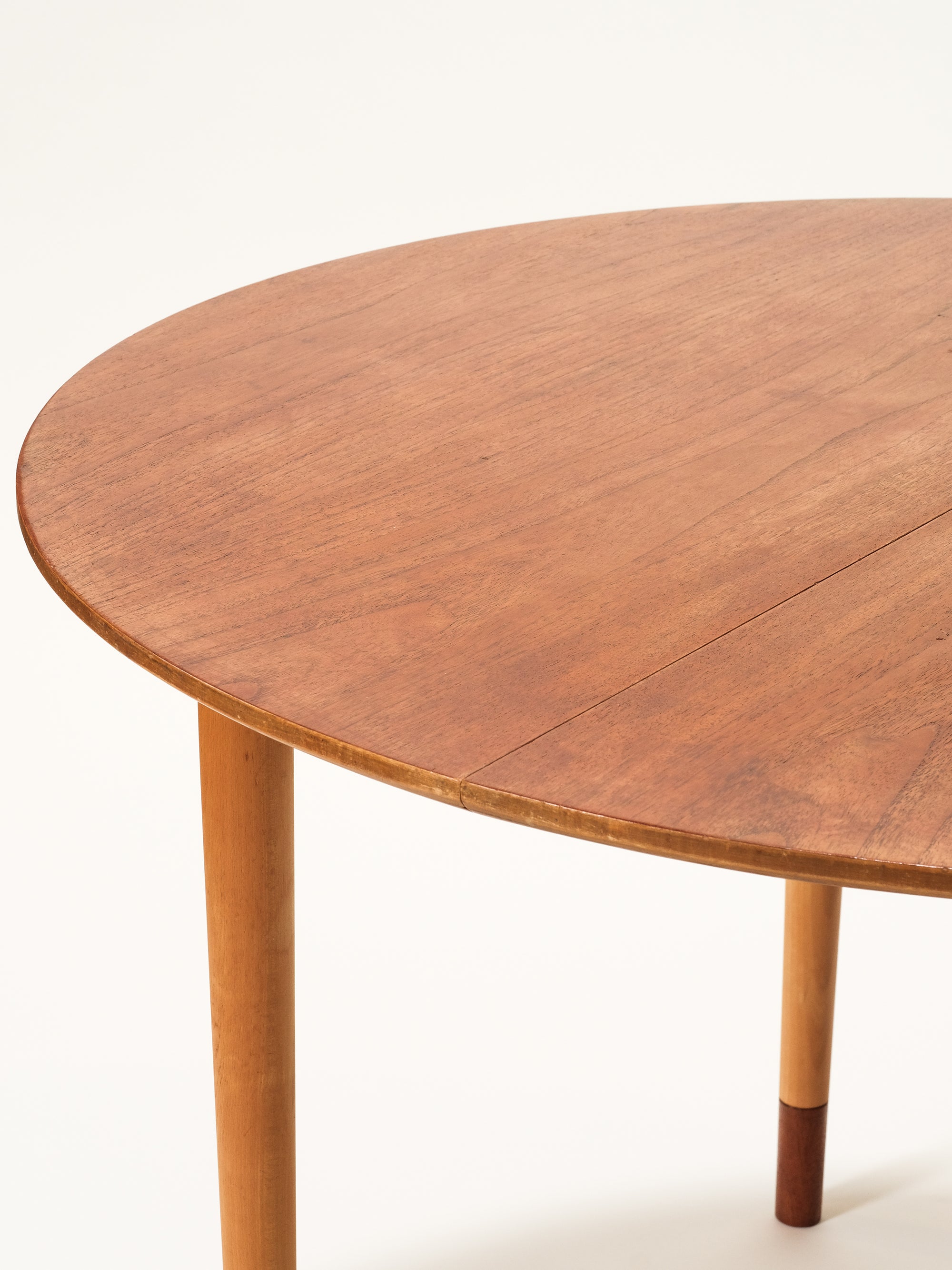 Scandinavian Round Extendable Dining Table, 1960s