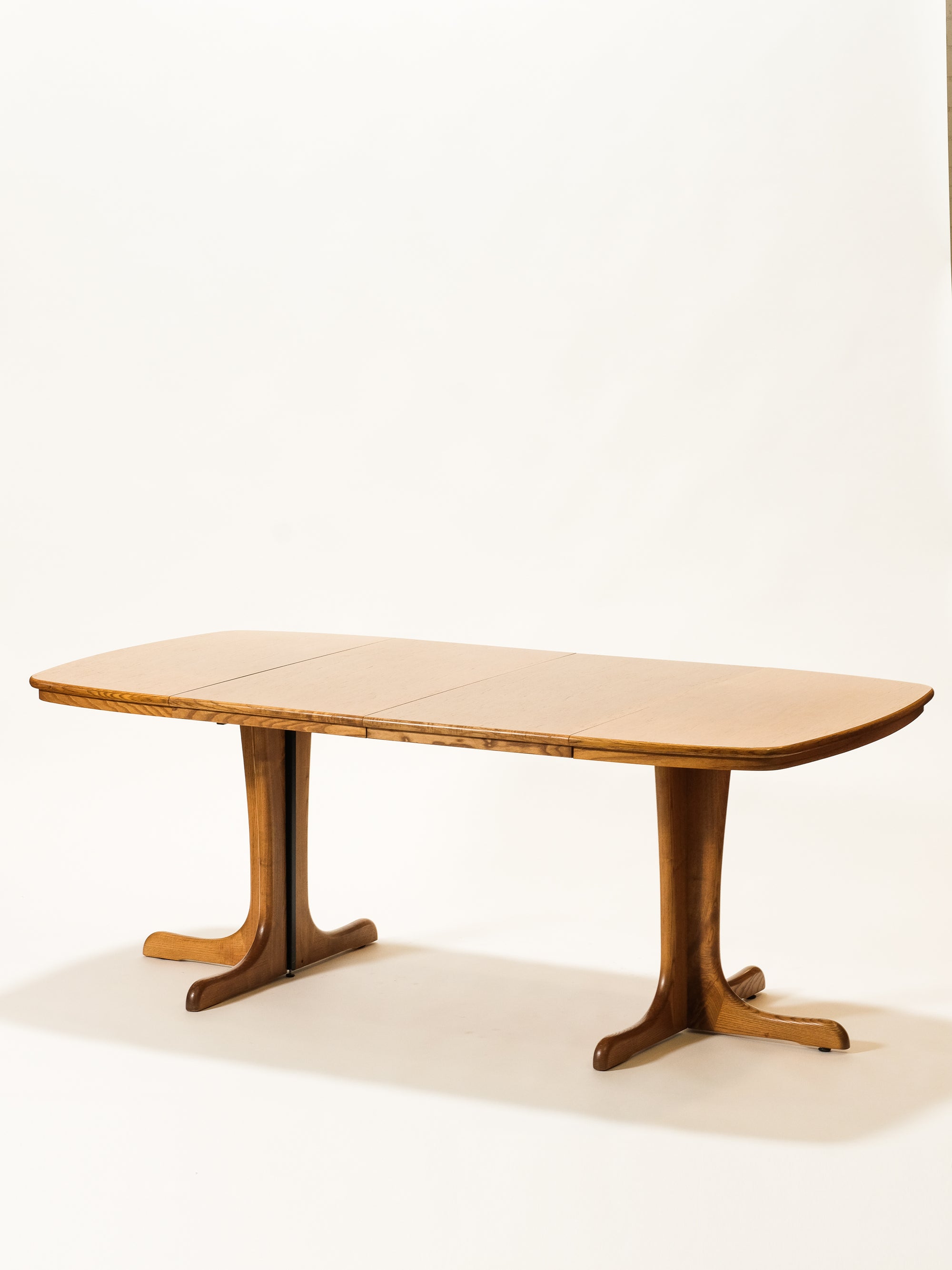 Mid-Century Oak Extendable Dining Table