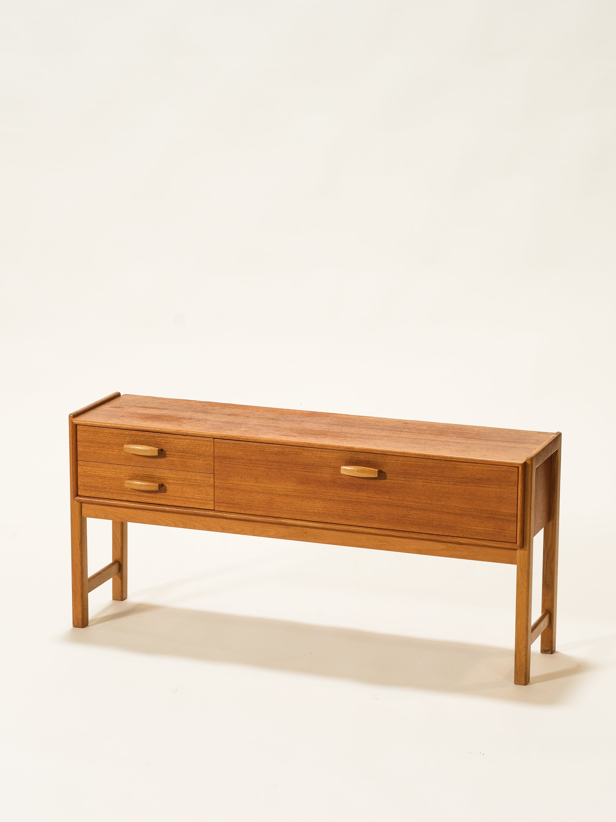 Scandinavian Oak Side Table / Drawer, 1960s