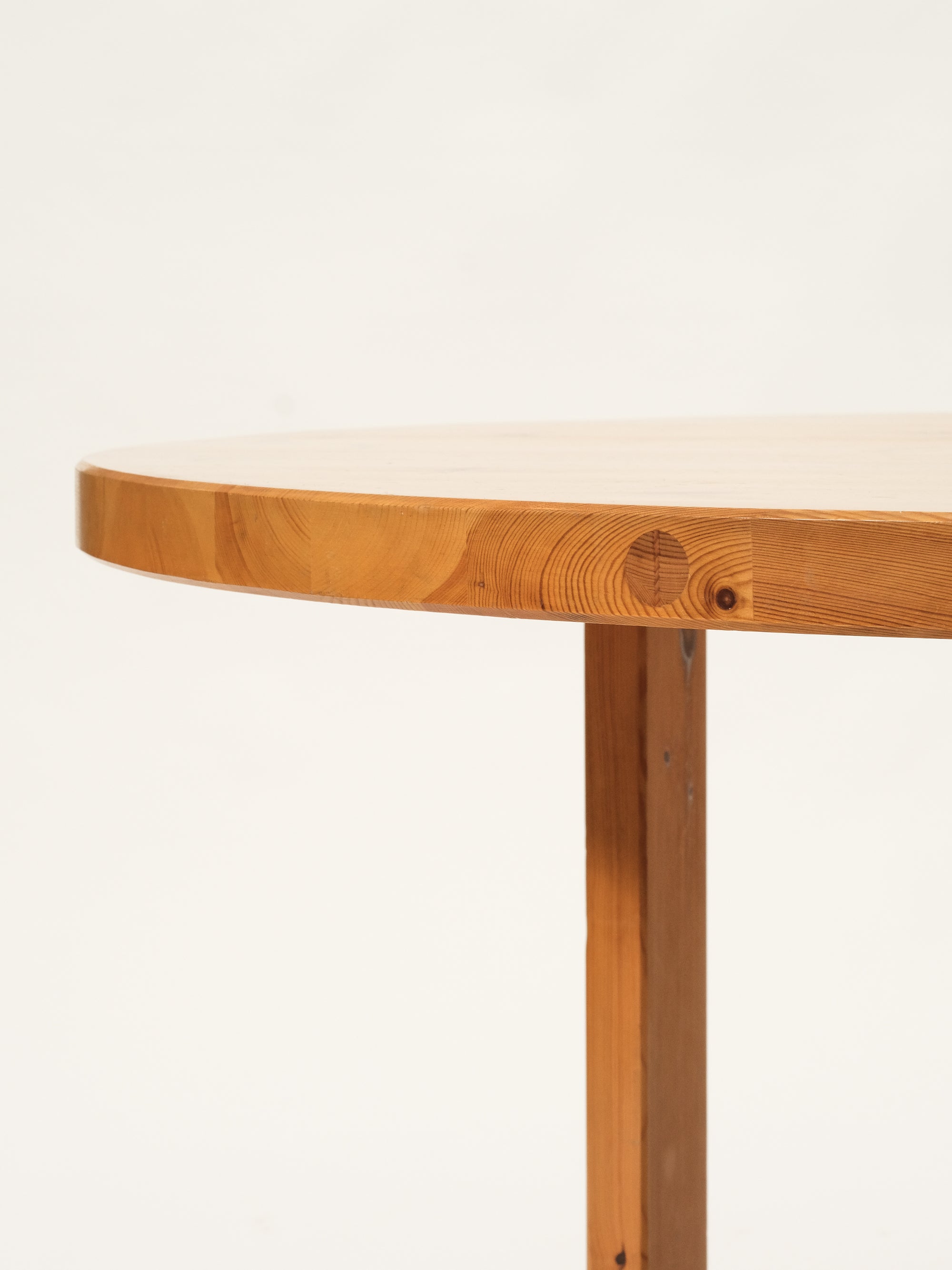 Large Round Solid Pine Dining Table, Sweden, 1970s