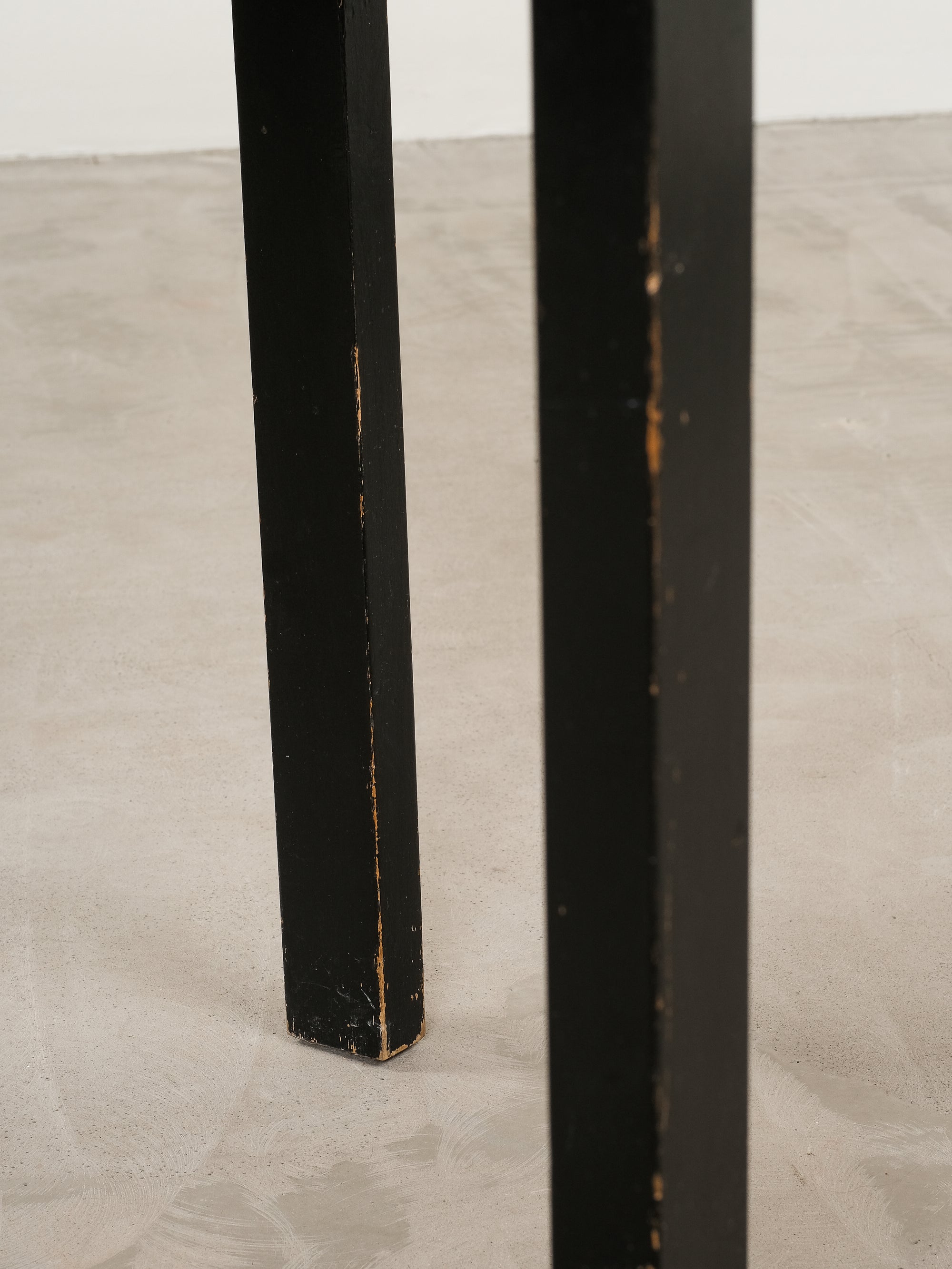 Mahogany Model 90 A Round Dining Table by Alvar Aalto for Artek, 1950s