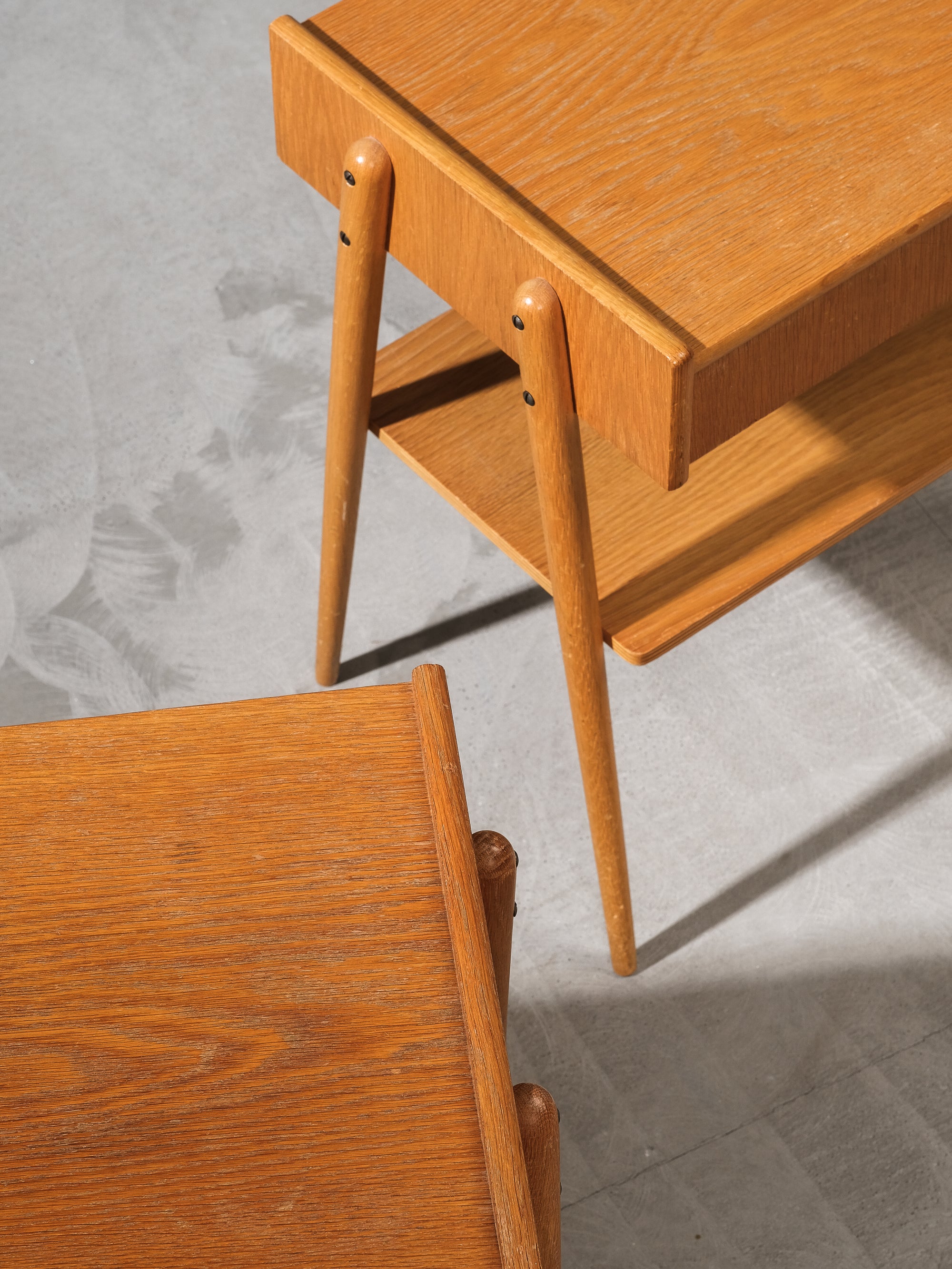 Oak Nightstands from AB Carlström &amp; Co, Sweden, 1950s, Set of 2