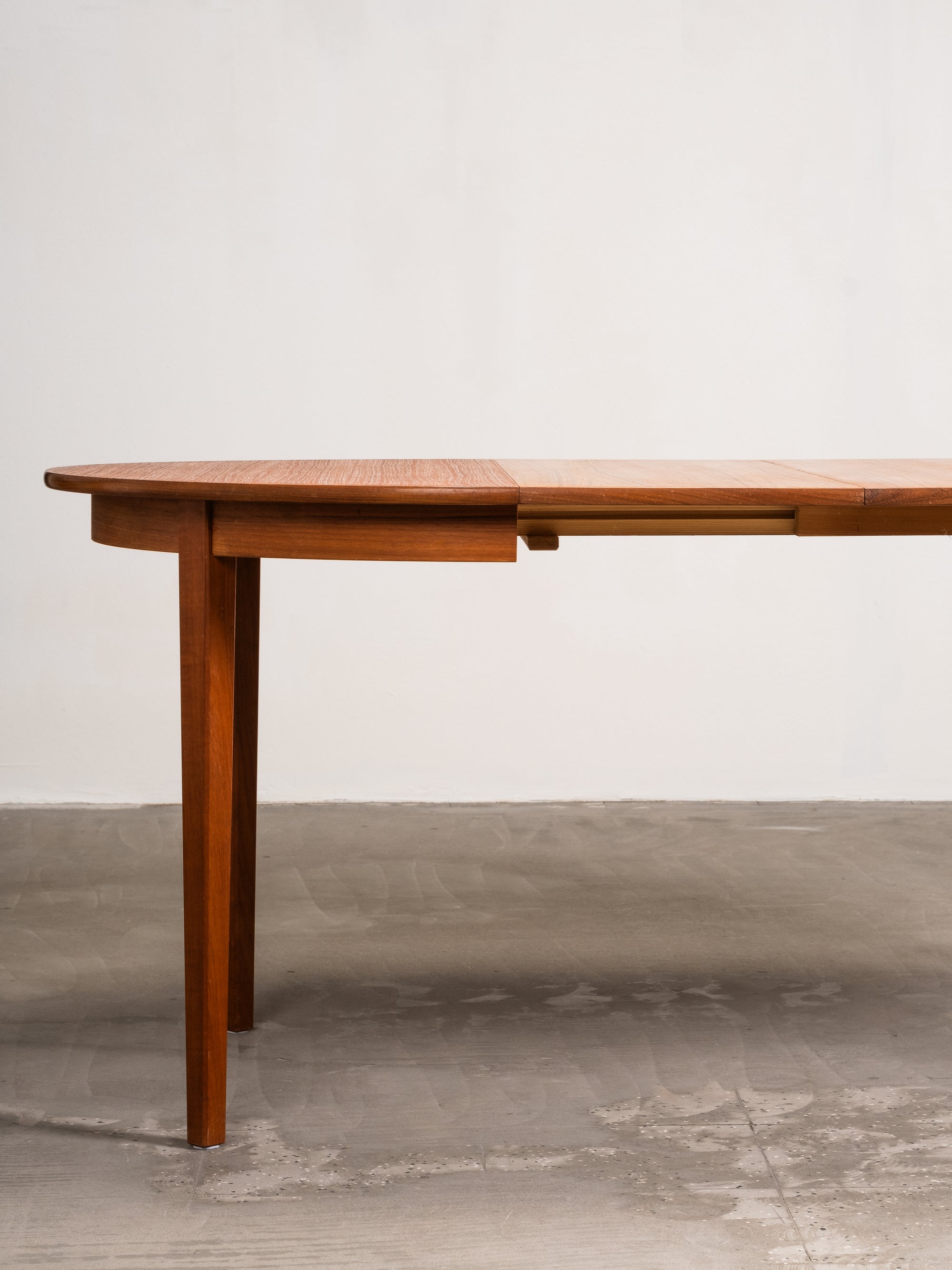 Round Extendable Teak Dining Table, Sweden, 1960s