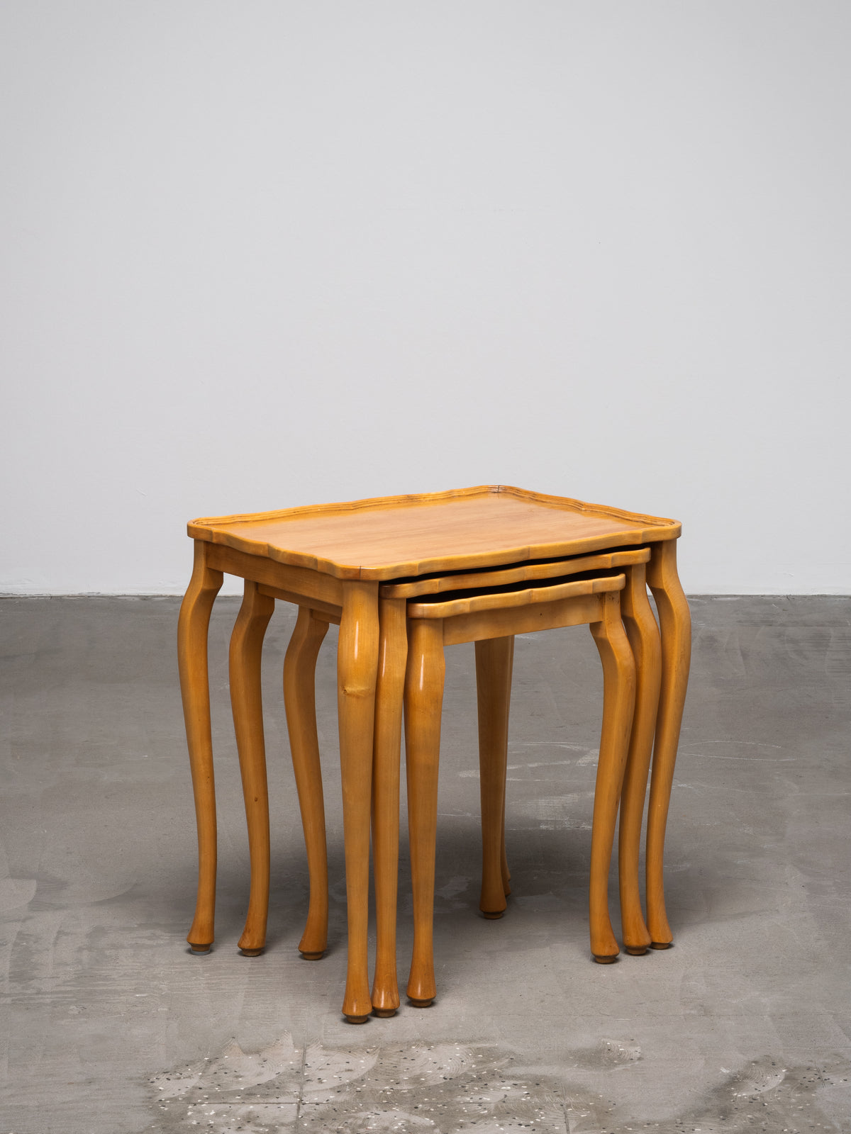 Finnish Mid-Century Elm Nesting Side Tables, Oy Stockmann Ab, 1950s