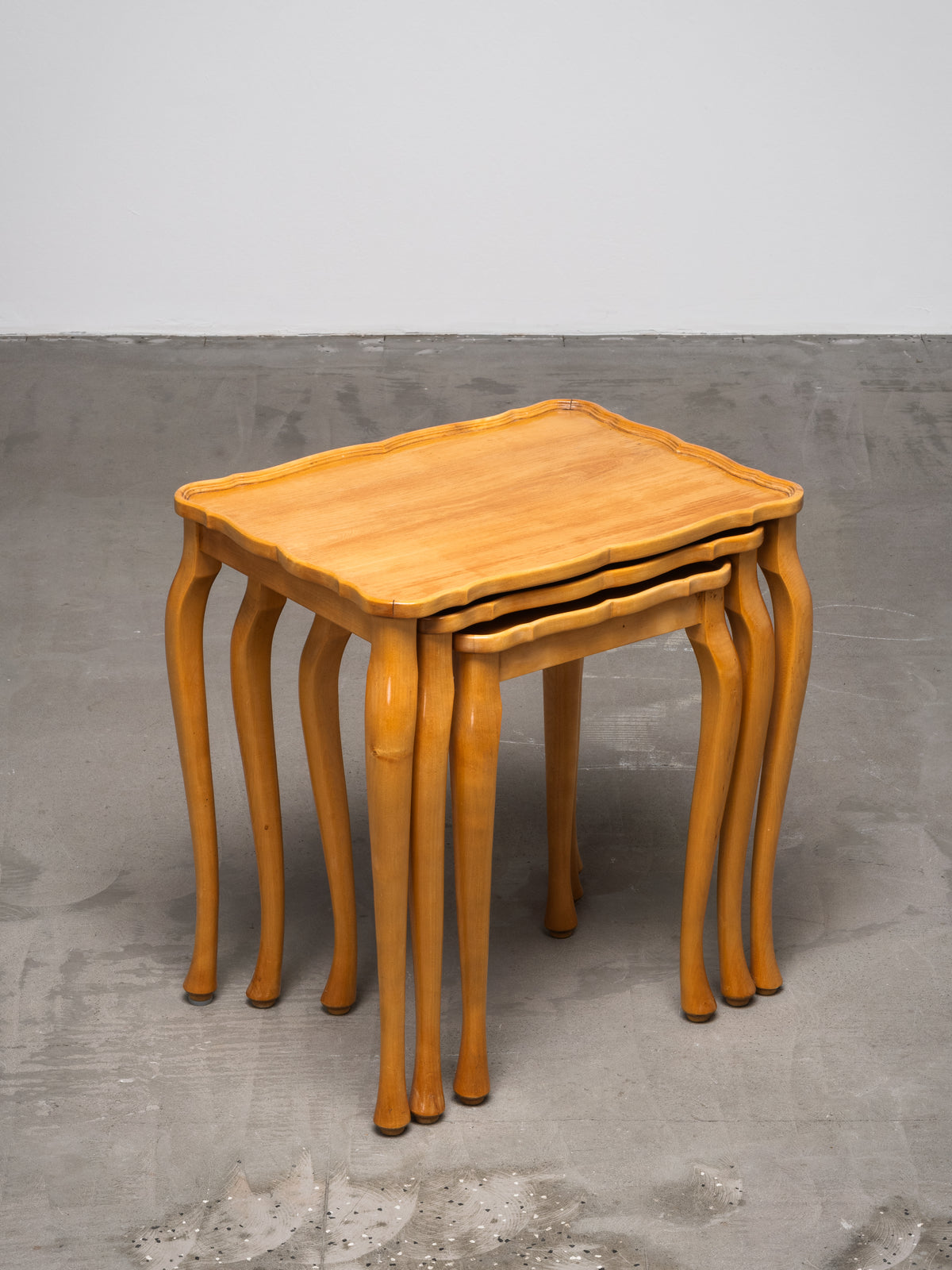 Finnish Mid-Century Elm Nesting Side Tables, Oy Stockmann Ab, 1950s